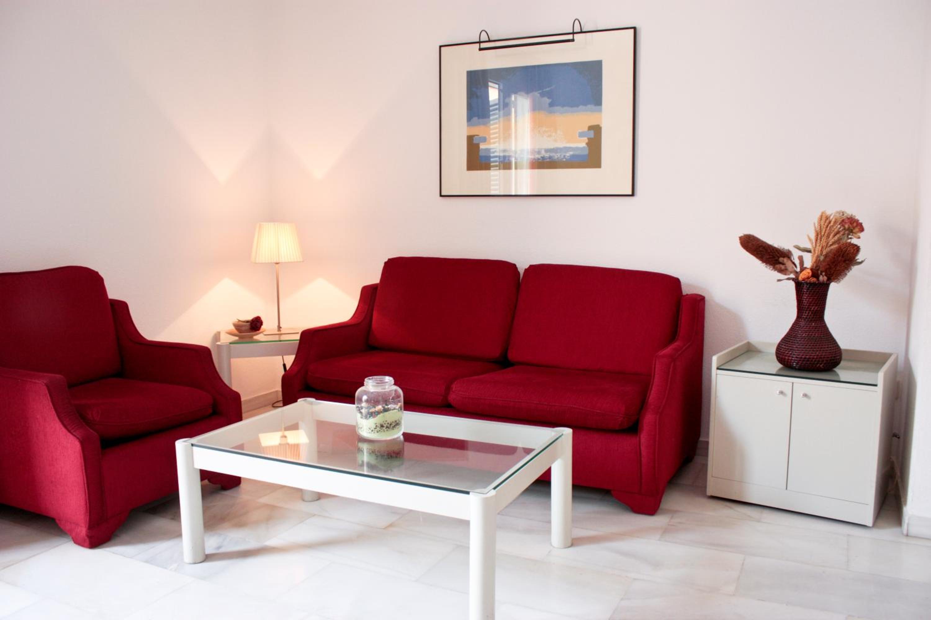Studio (2 Adults) - Photo 3