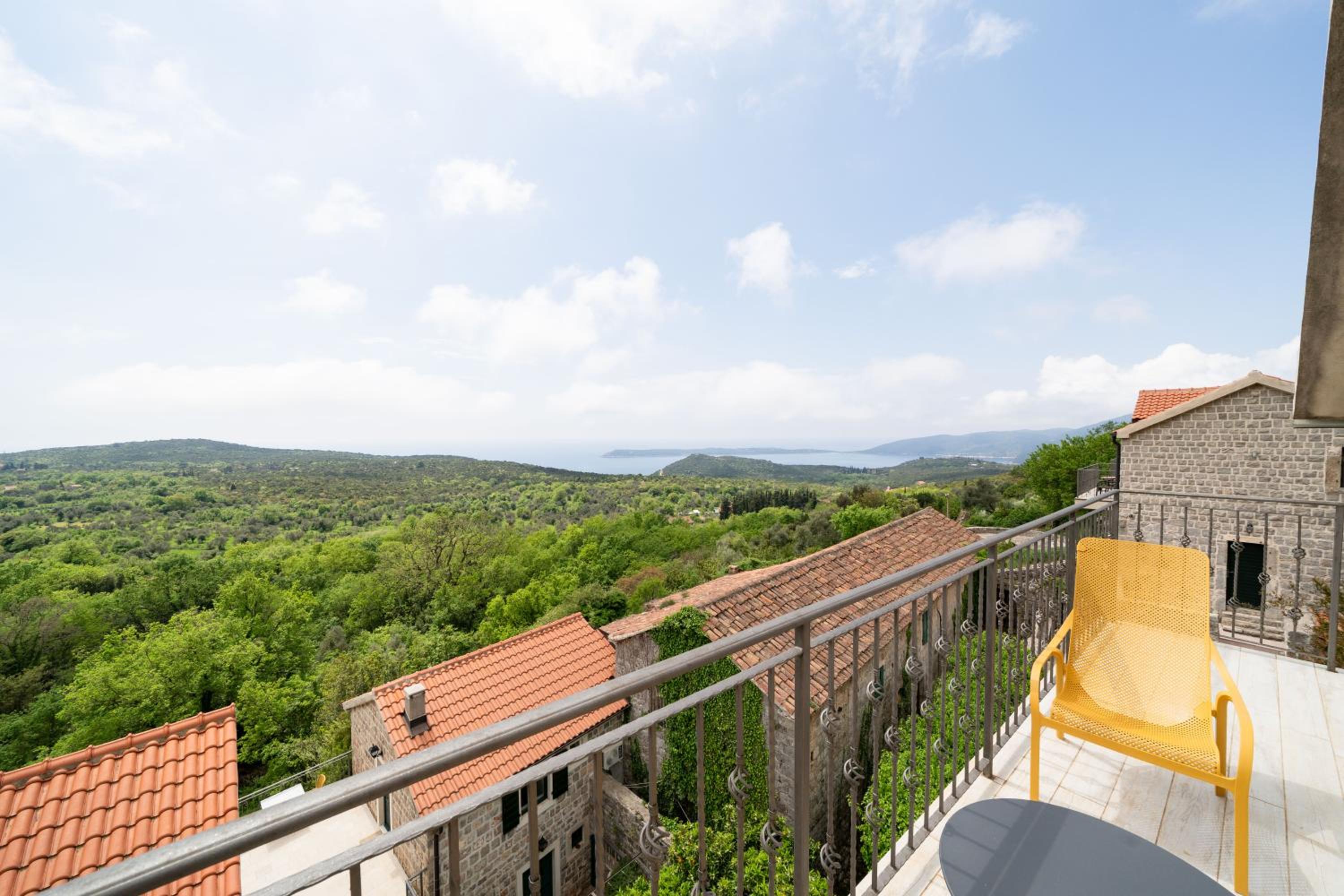 Junior Suite with Balcony