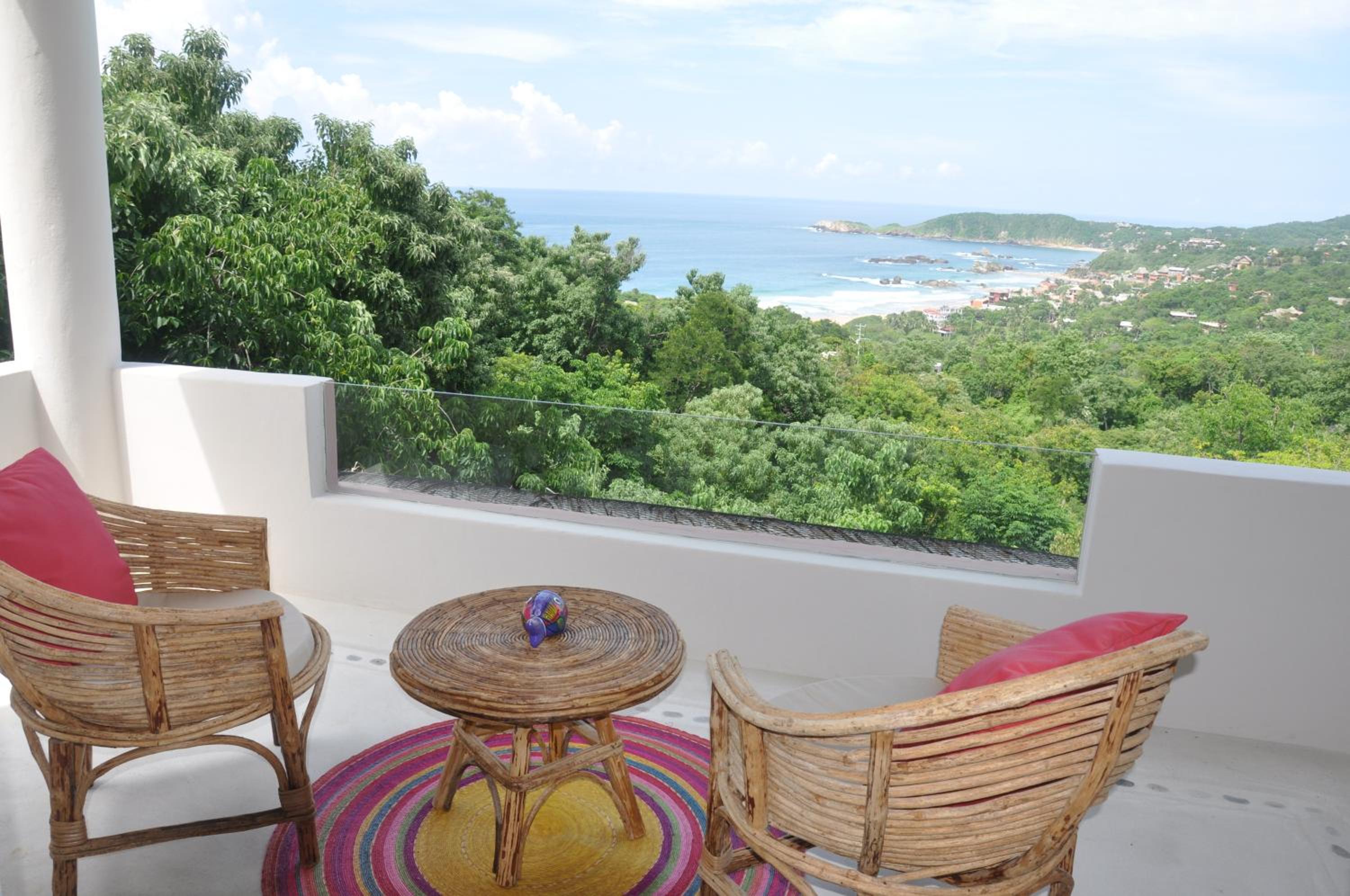 Suite with Sea View - Photo 3