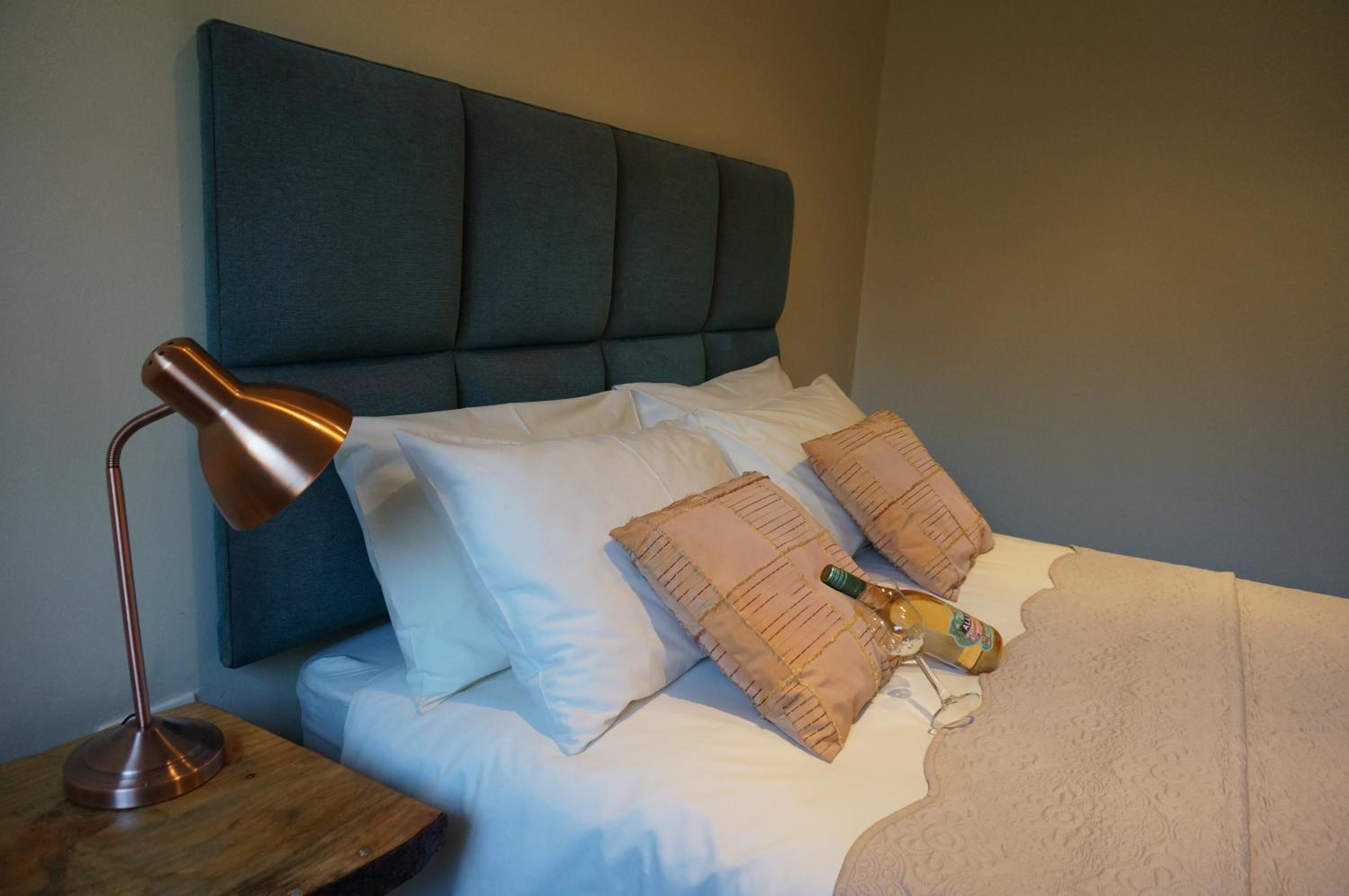 Budget Double Room - Photo 1