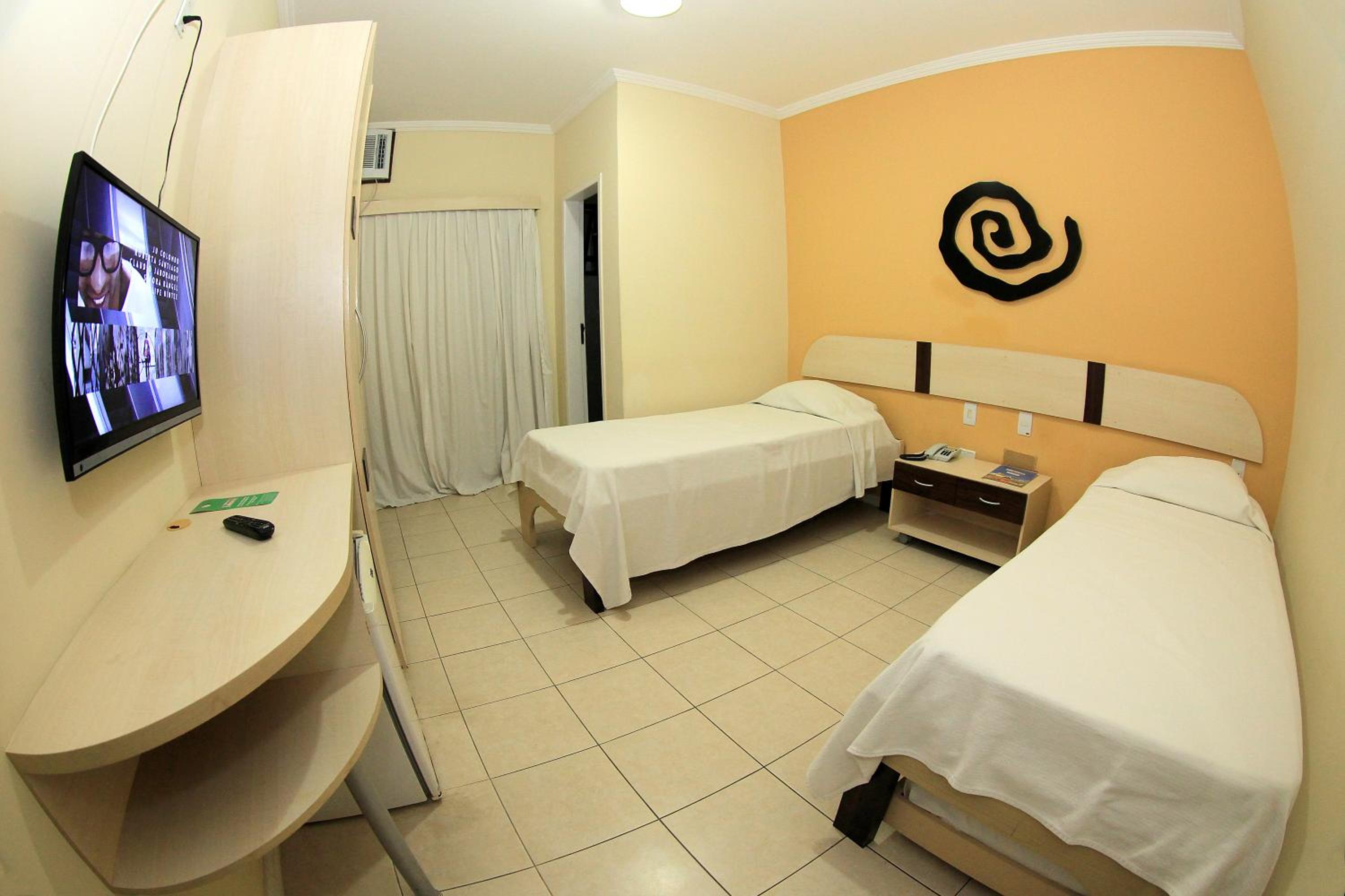 Deluxe Double or Twin Room photo 1