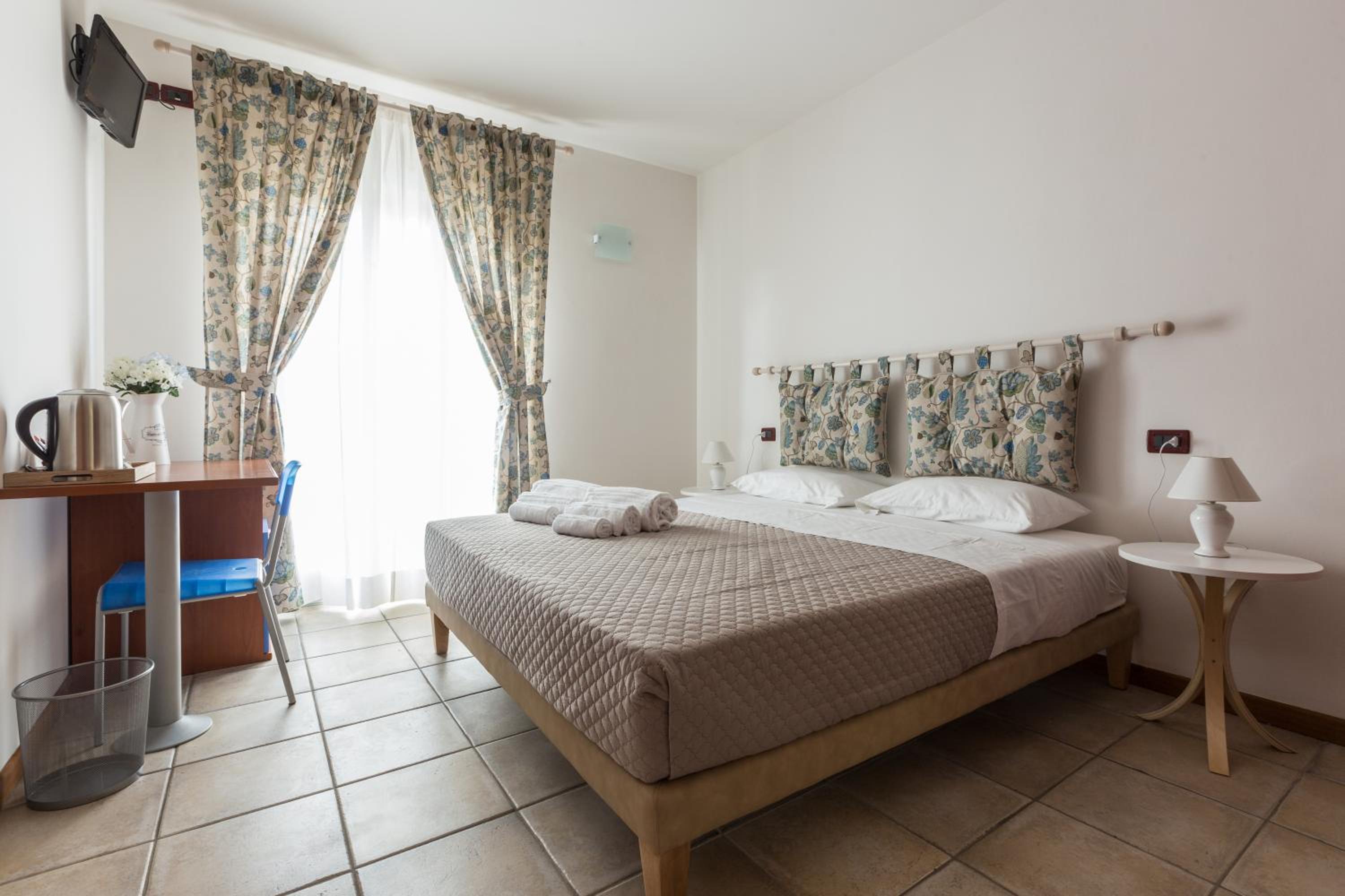 King Room with Balcony