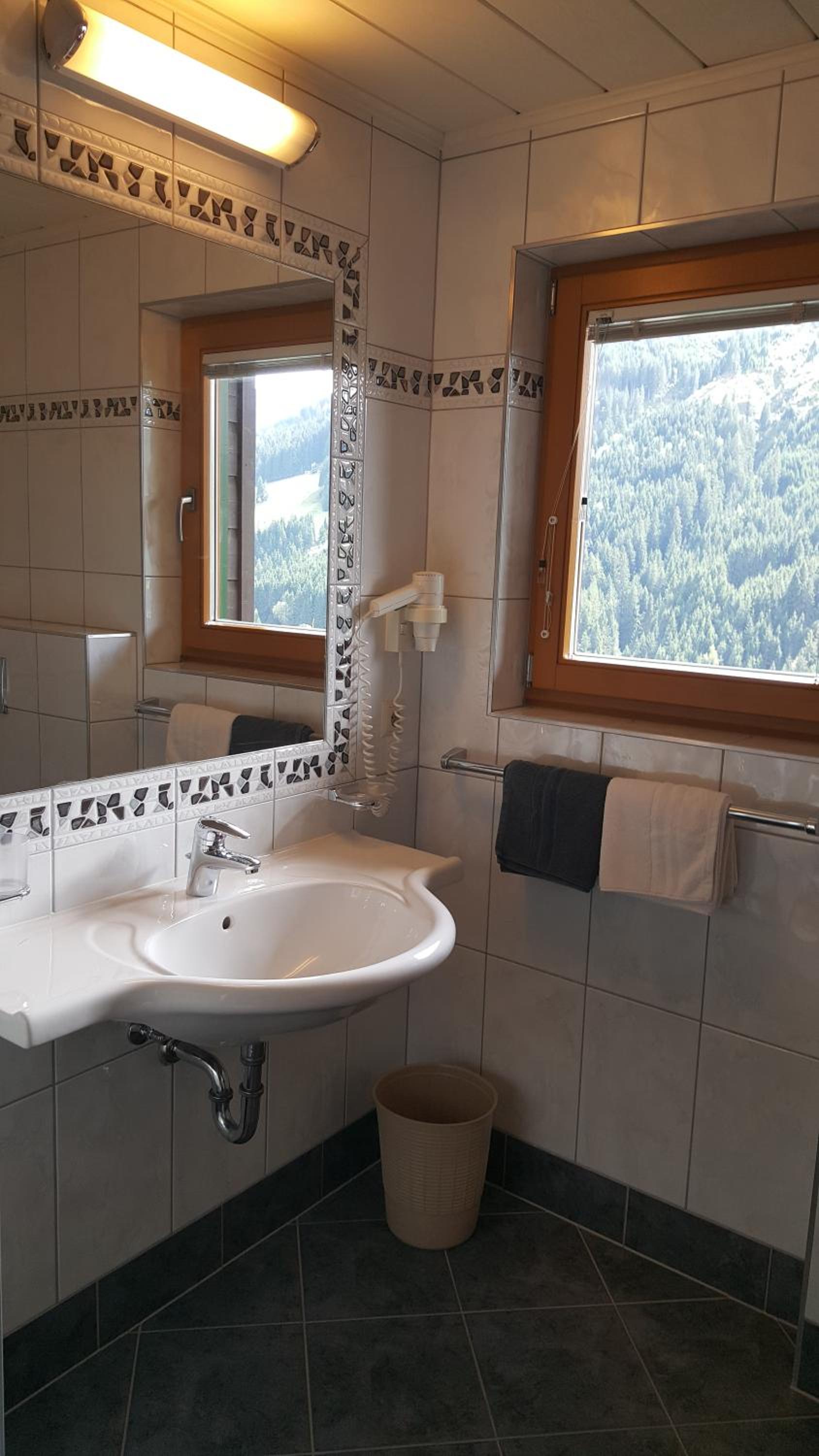 Single Room with Balcony photo 2