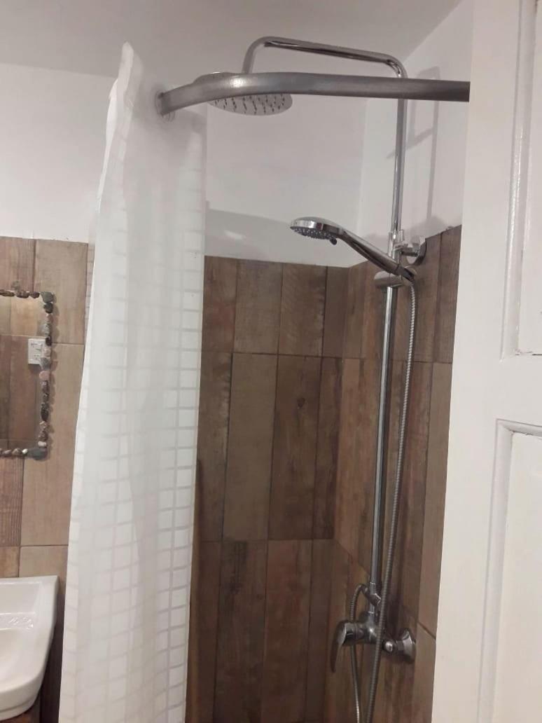 Double Room with Private Bathroom photo 3