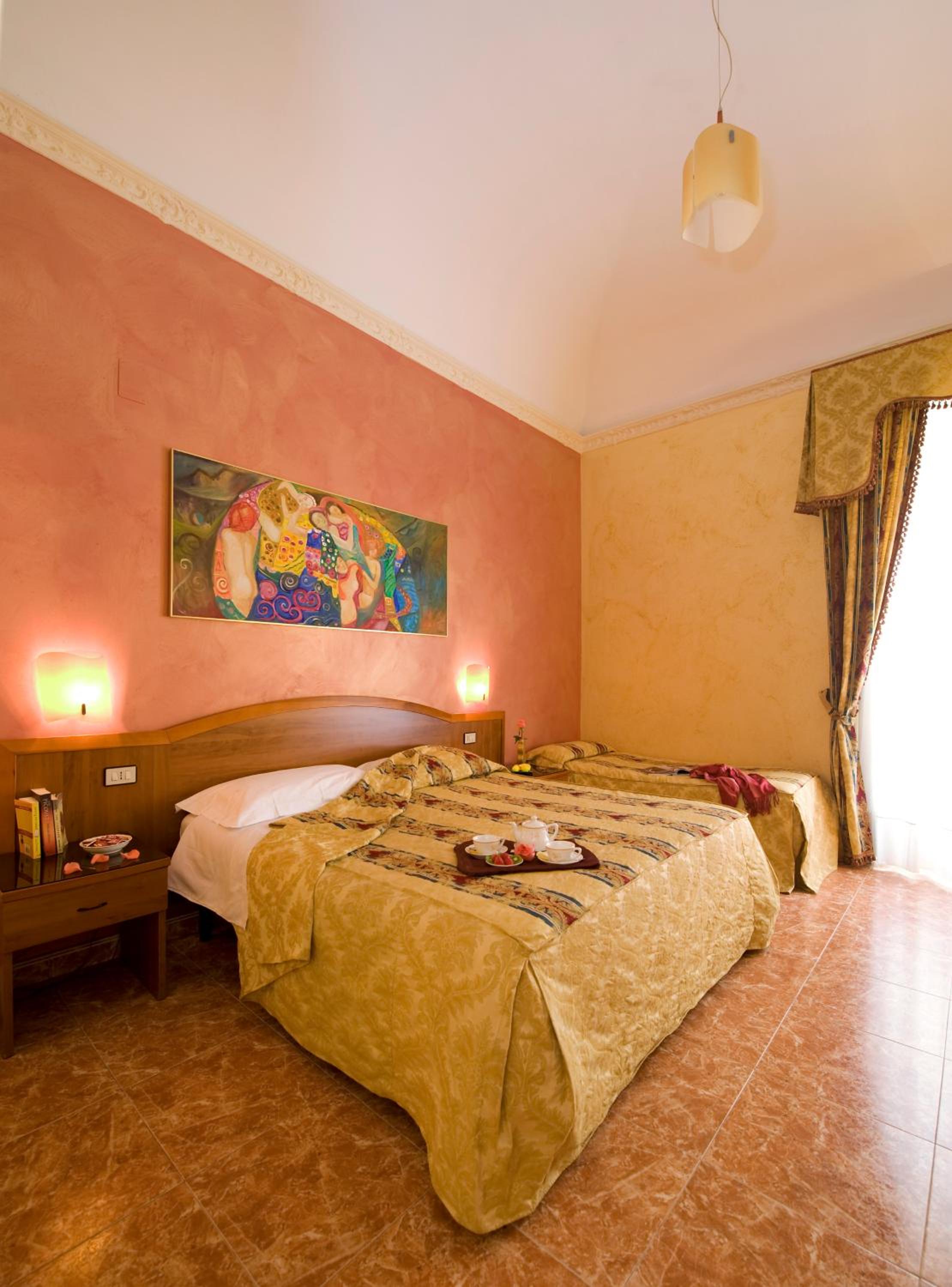 Triple Room photo 2