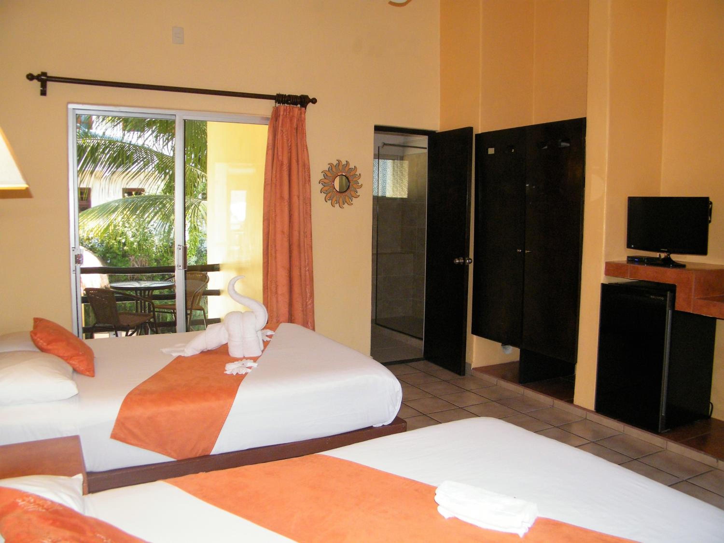 Standard Room - Photo 27