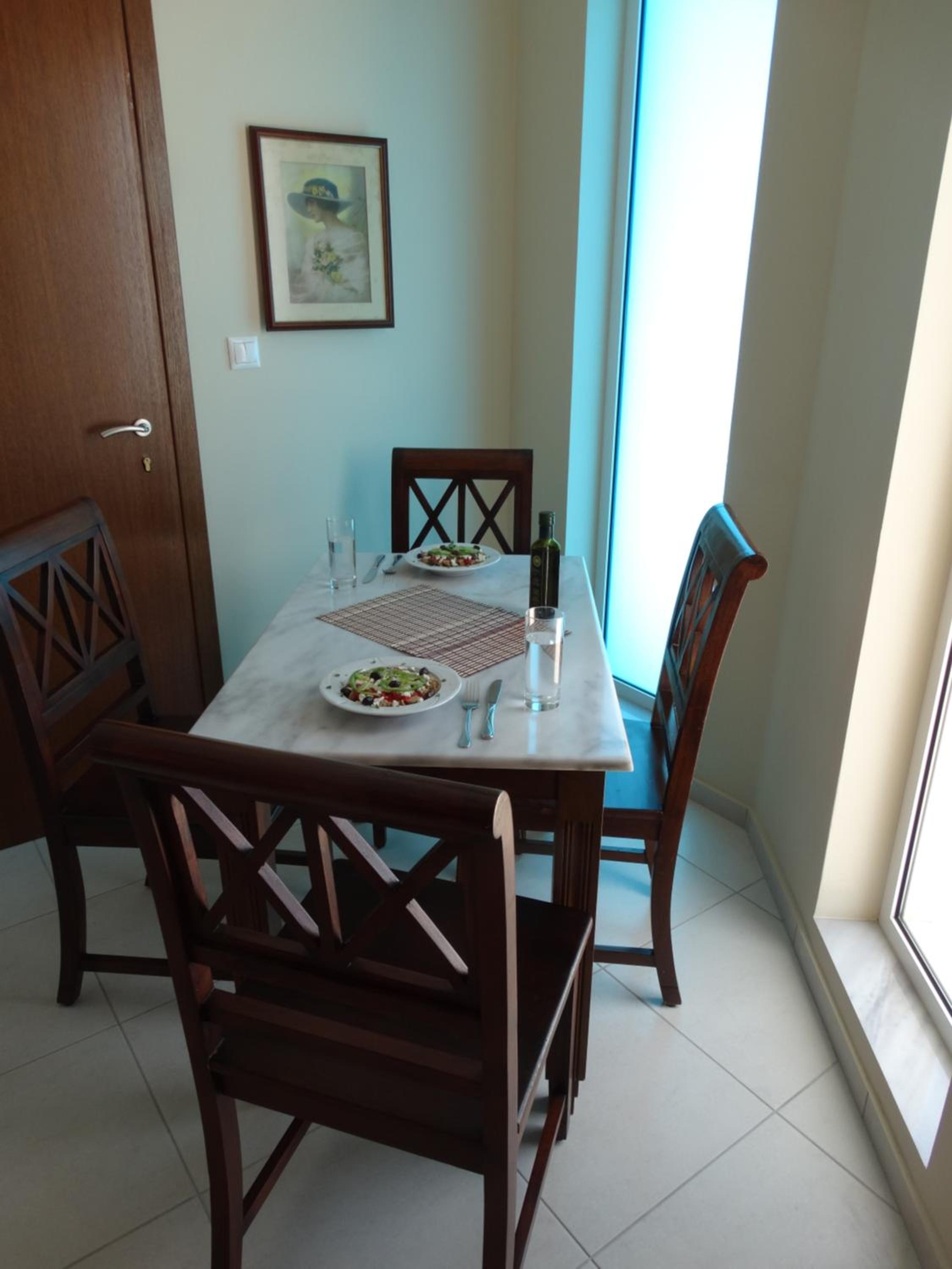 Apartment with Private Pool  - Photo 15