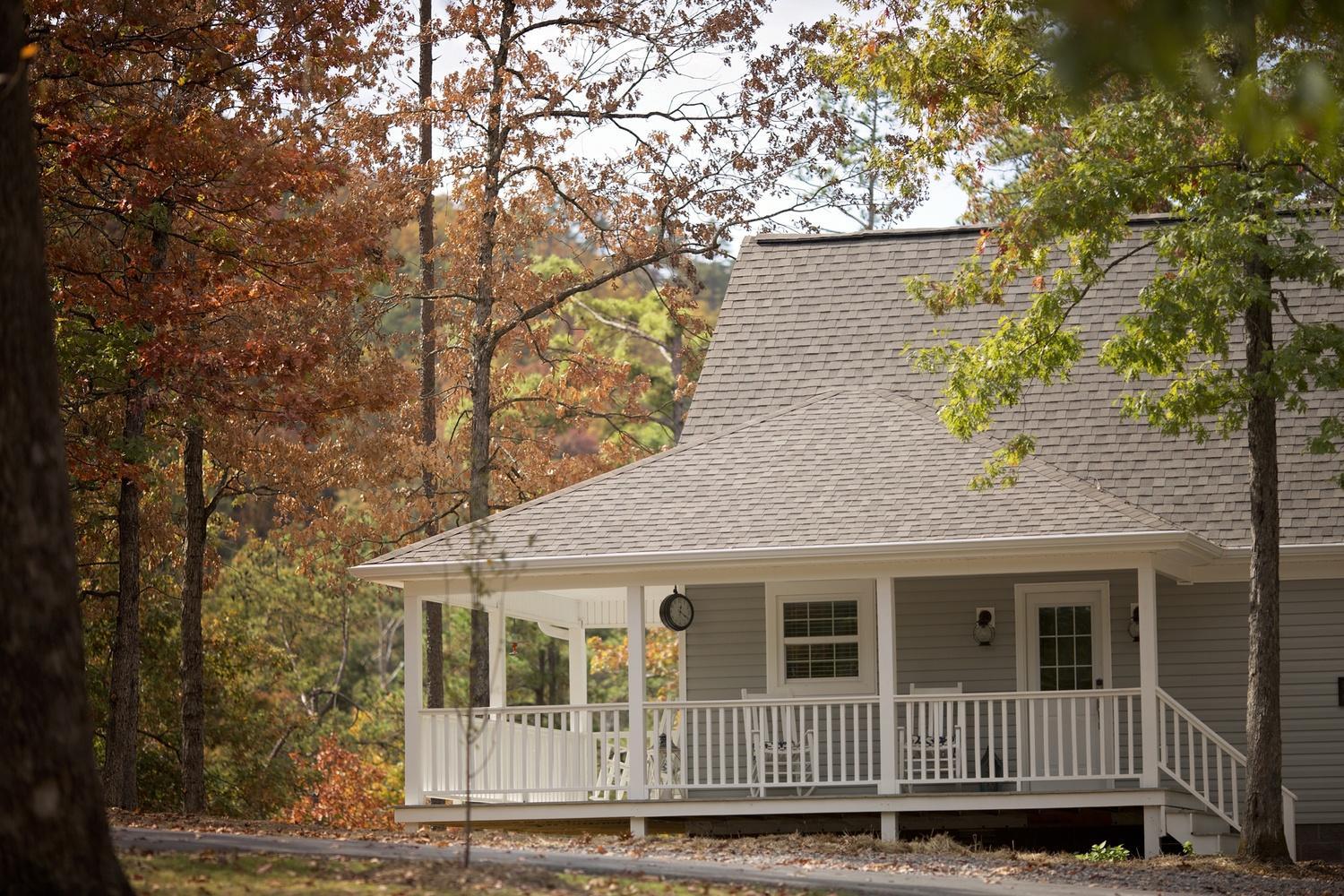 Two-Bedroom Cottage photo 2