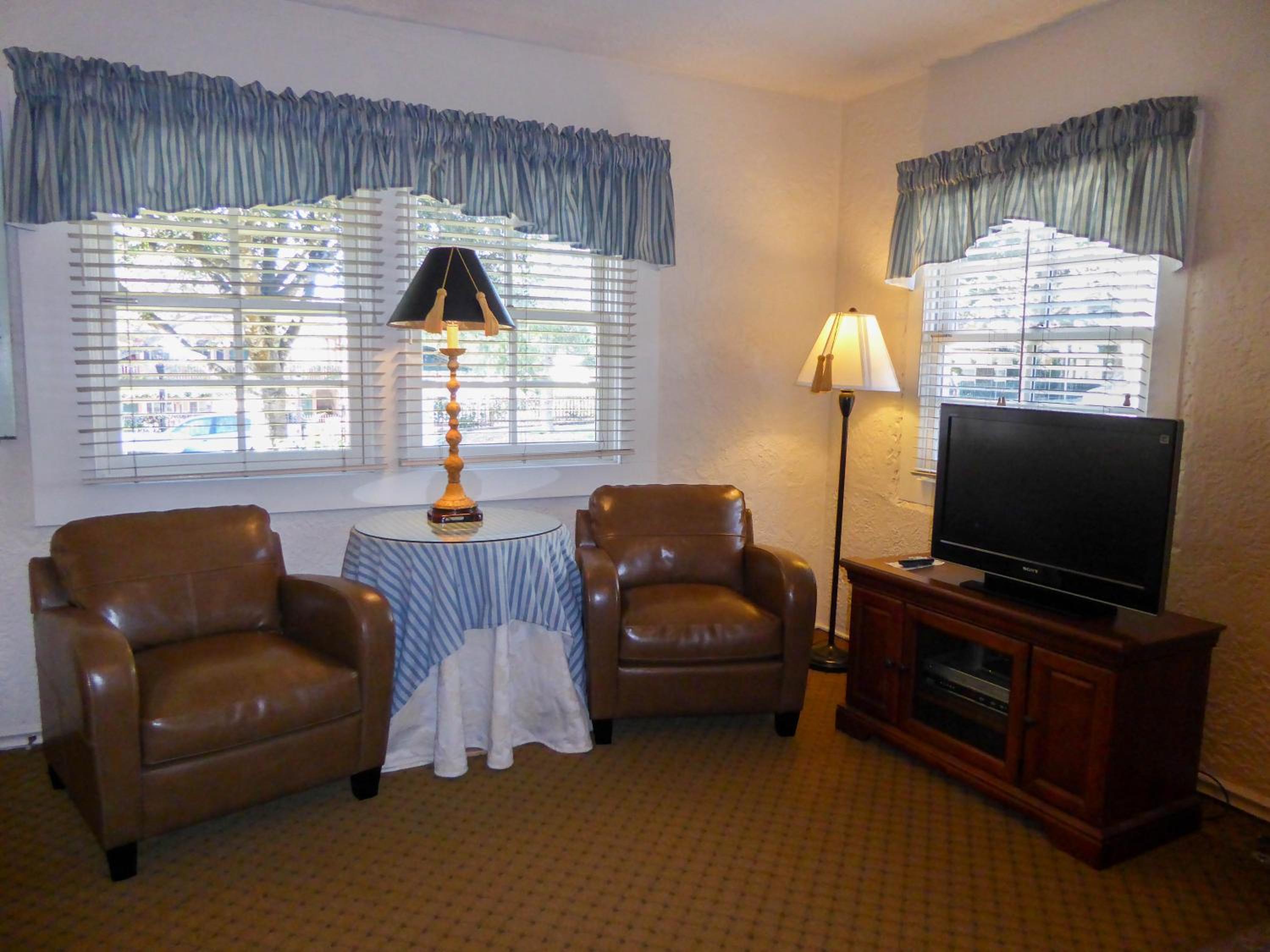 Oxford Deluxe Room with Parking photo 2