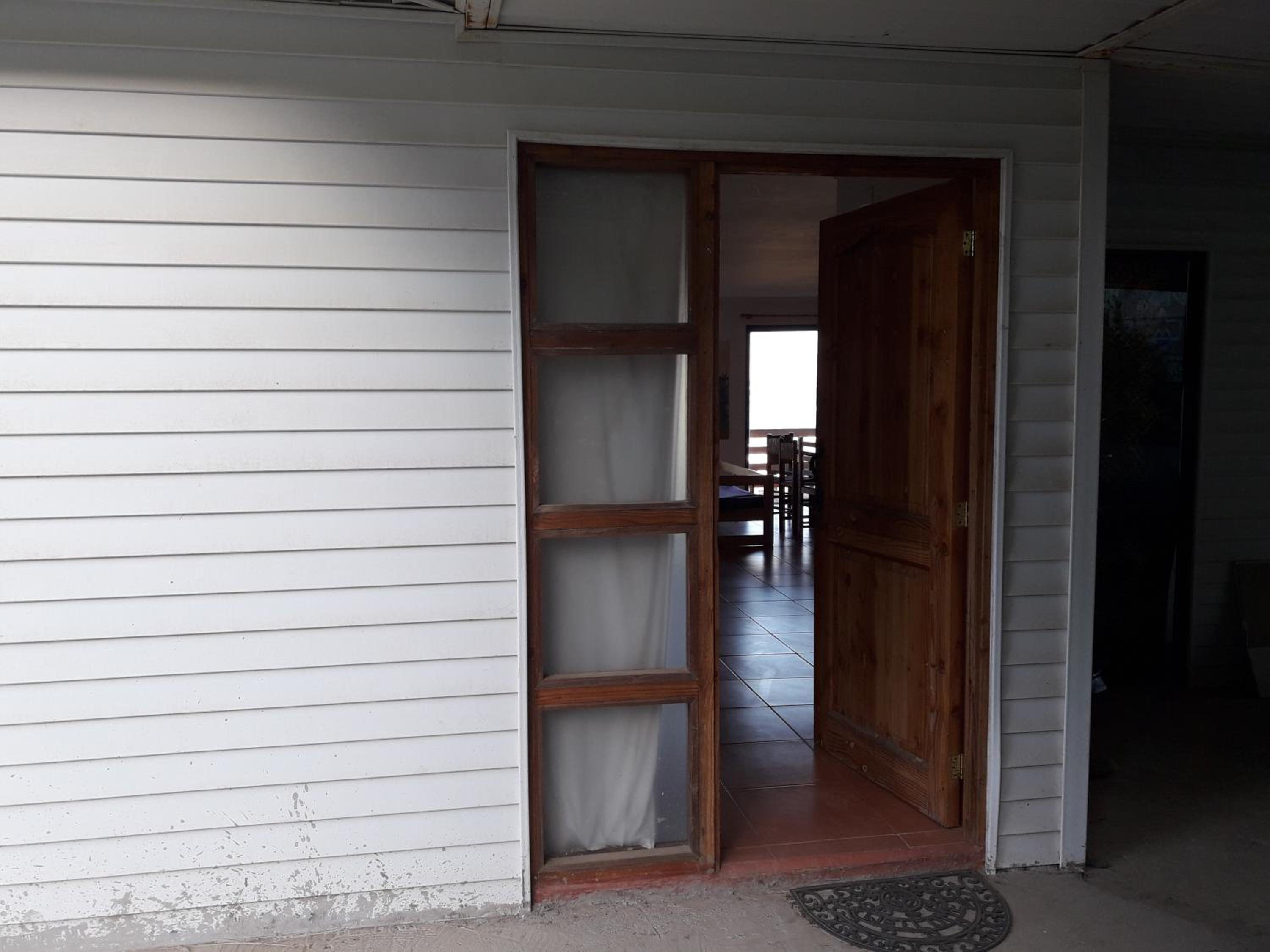 Four-Bedroom House photo 2