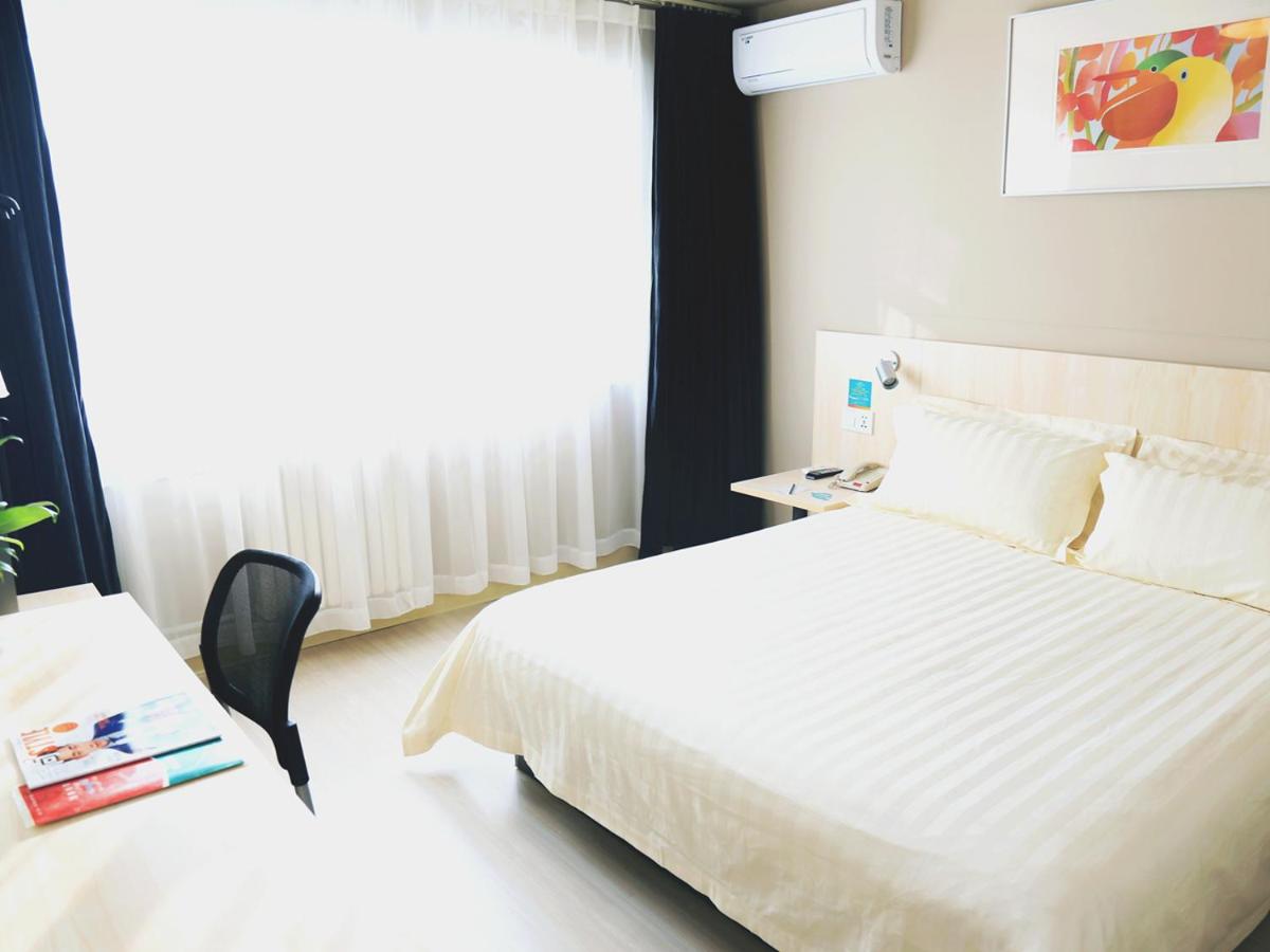 Mainland Chinese Citizens - Business Double Room A