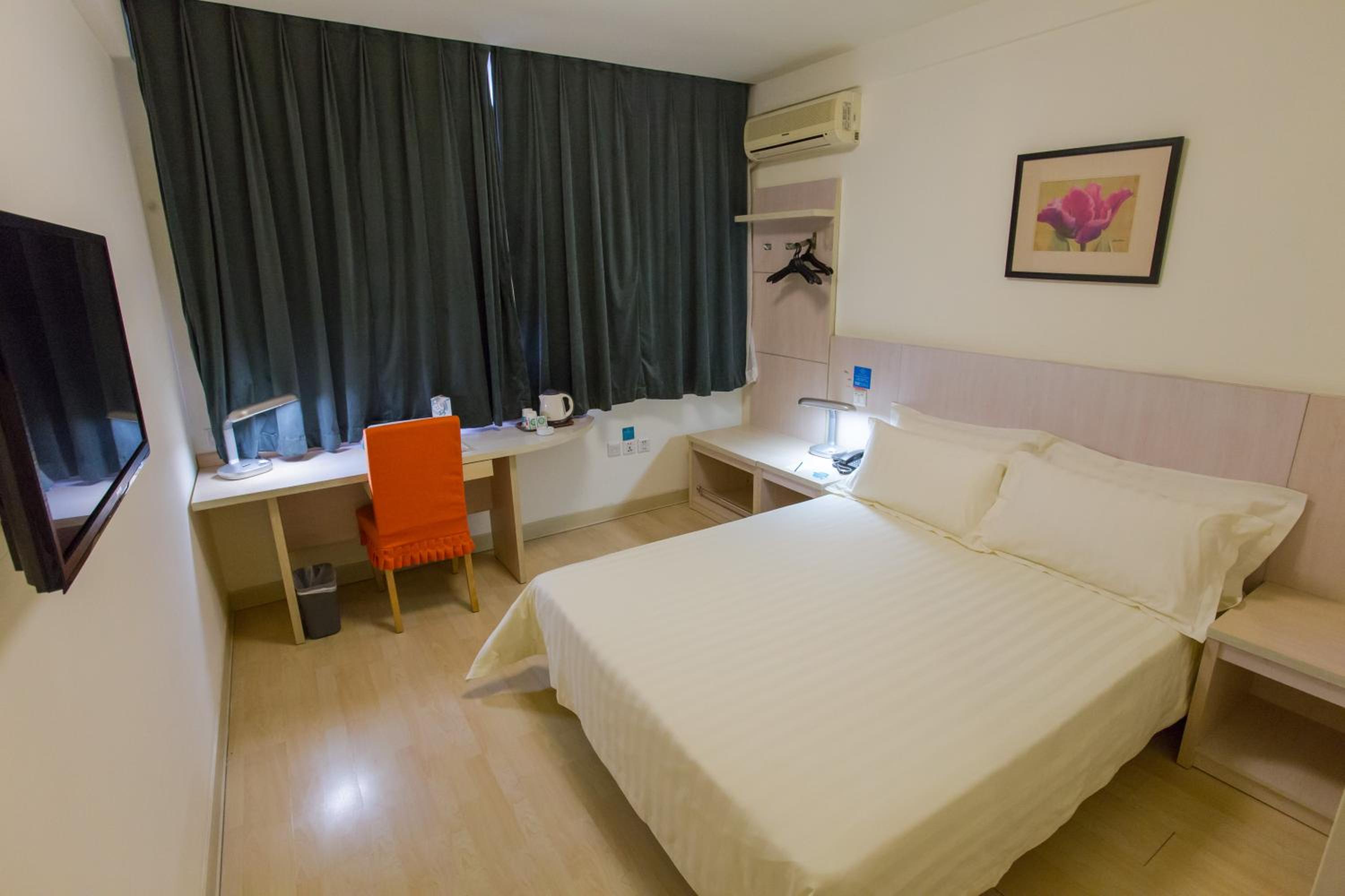 Mainland Chinese Citizen-Business Double Room B