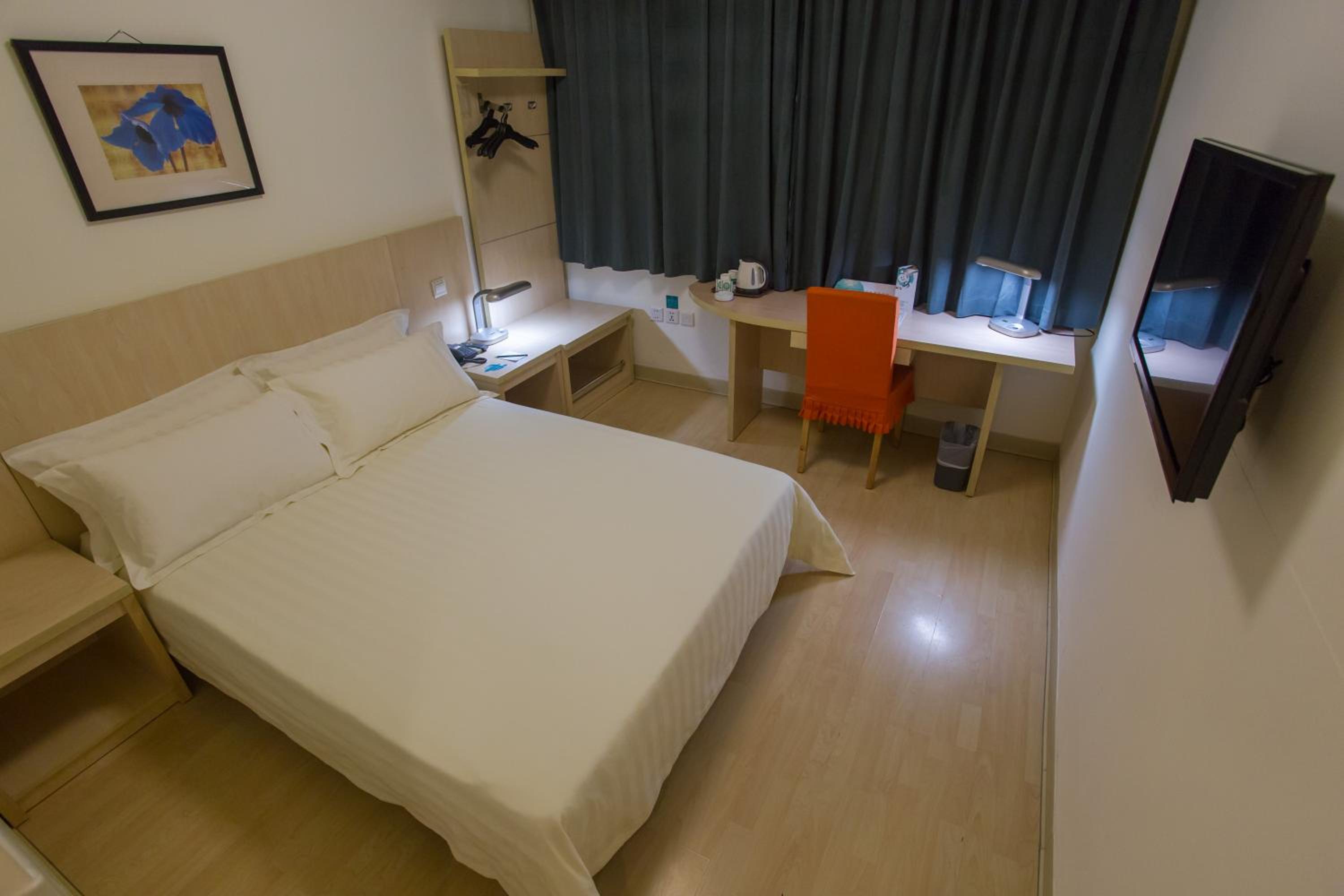 Mainland Chinese Business Double Room C