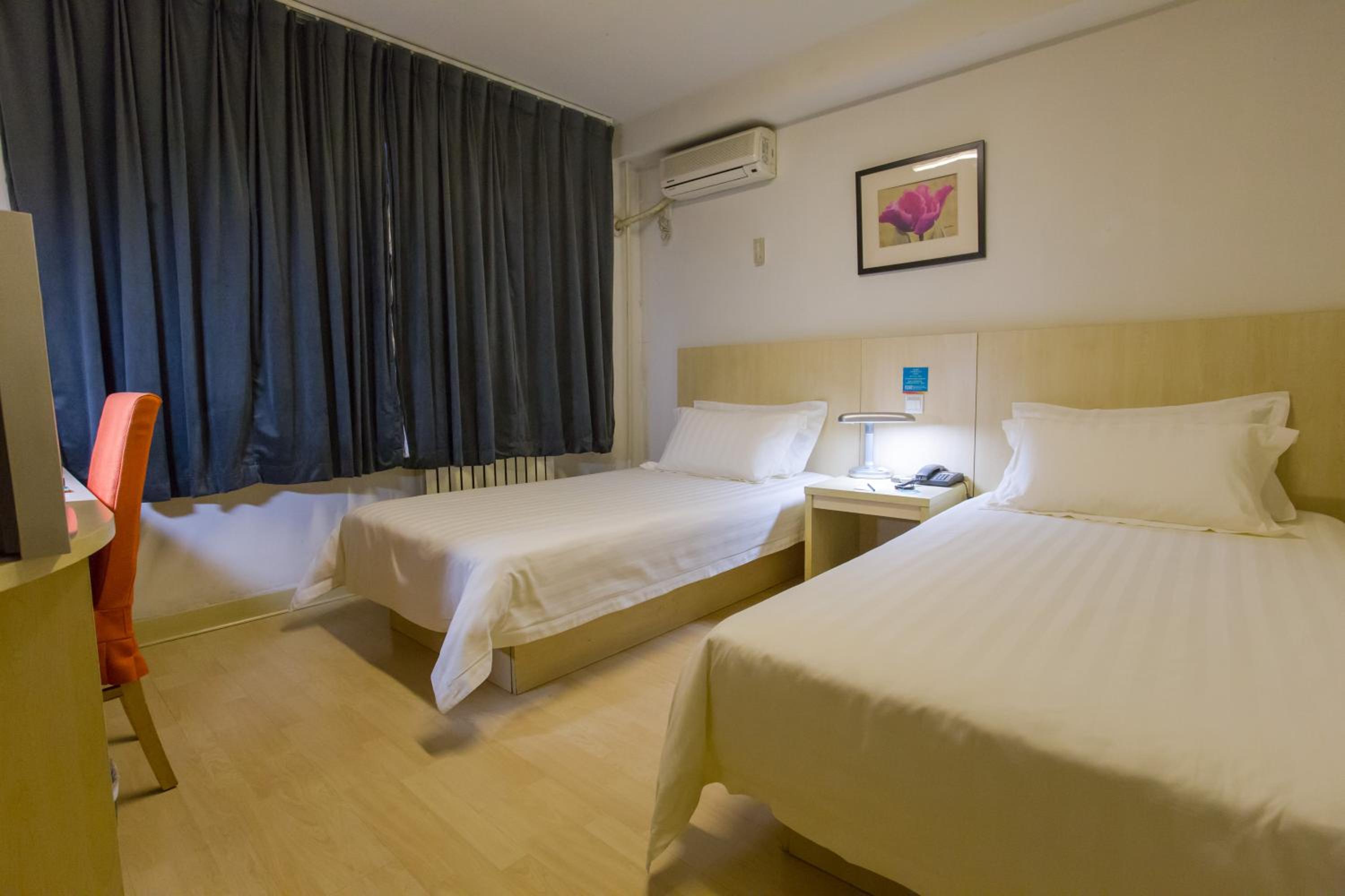 Mainland Chinese Twin Room A