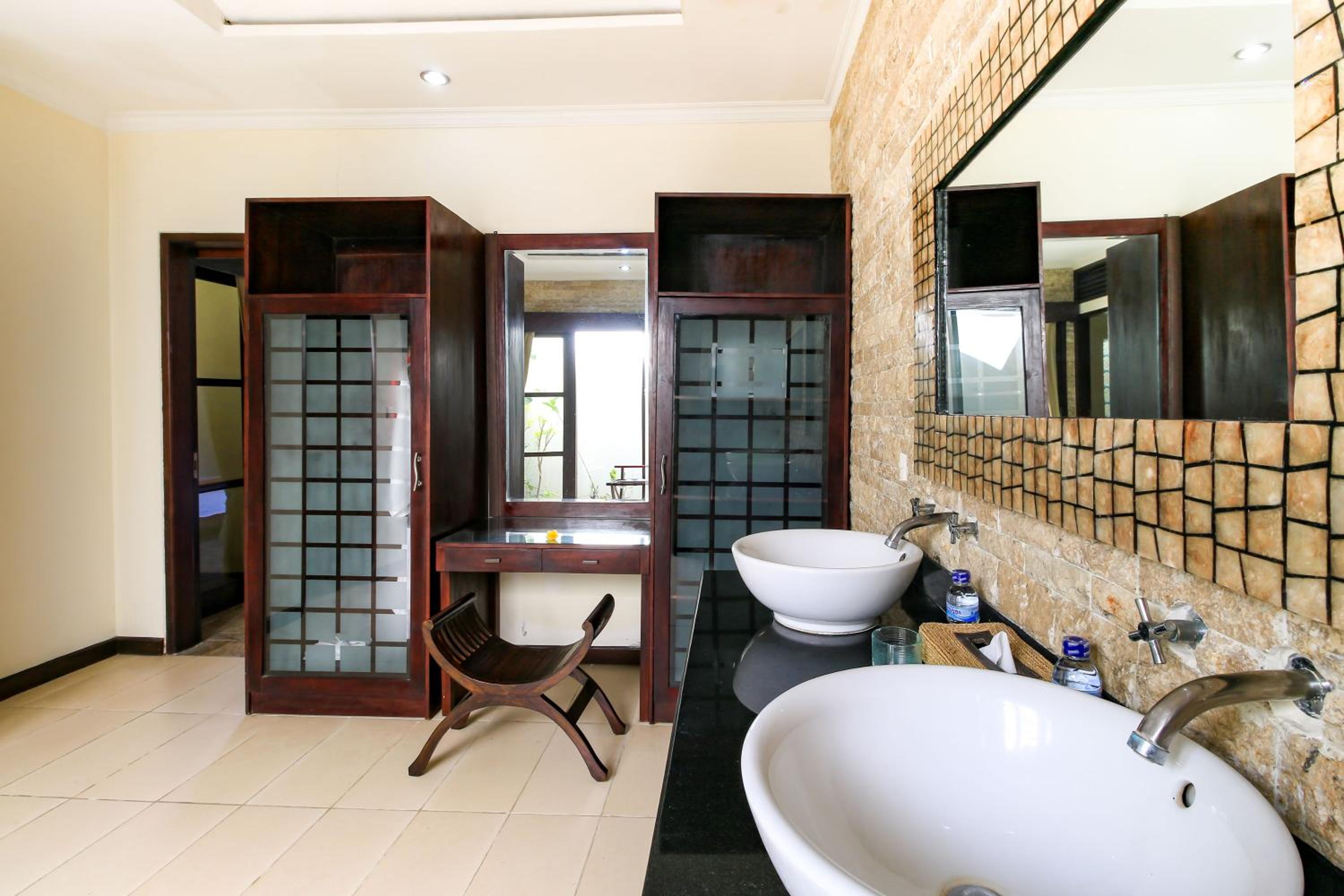 Superior Two-Bedroom Private Pool Villa - Photo 3