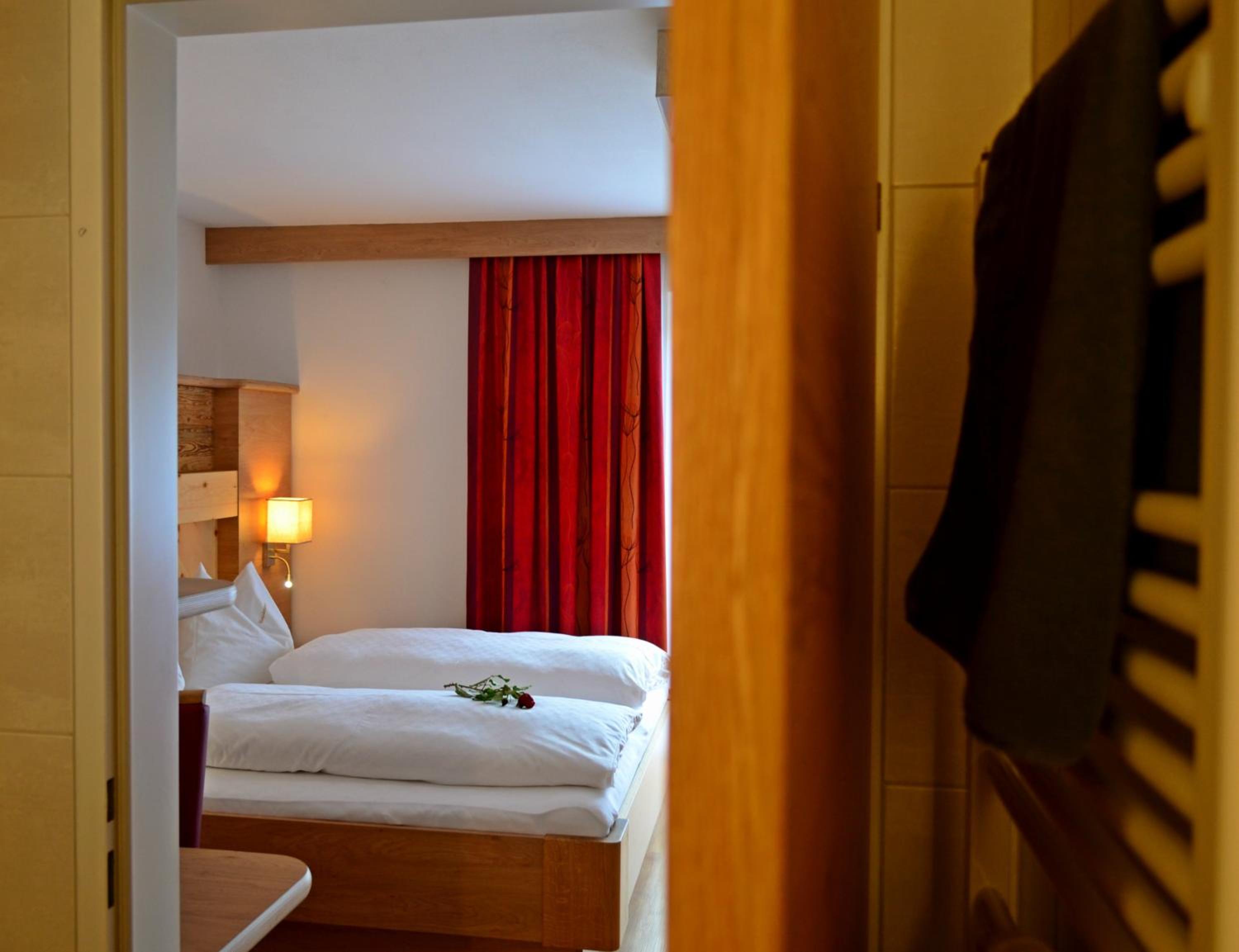 Double Room with Sofa Bed and Balcony photo 3