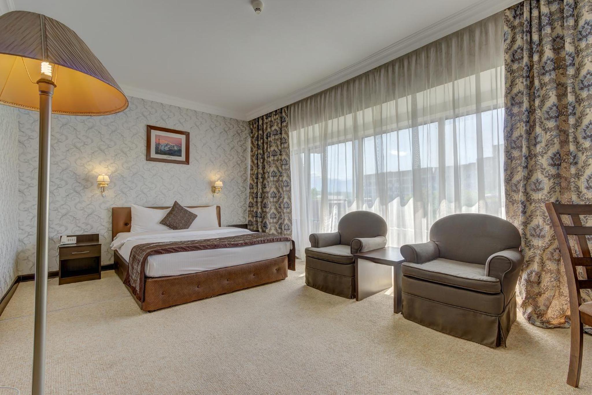 Standard King Room