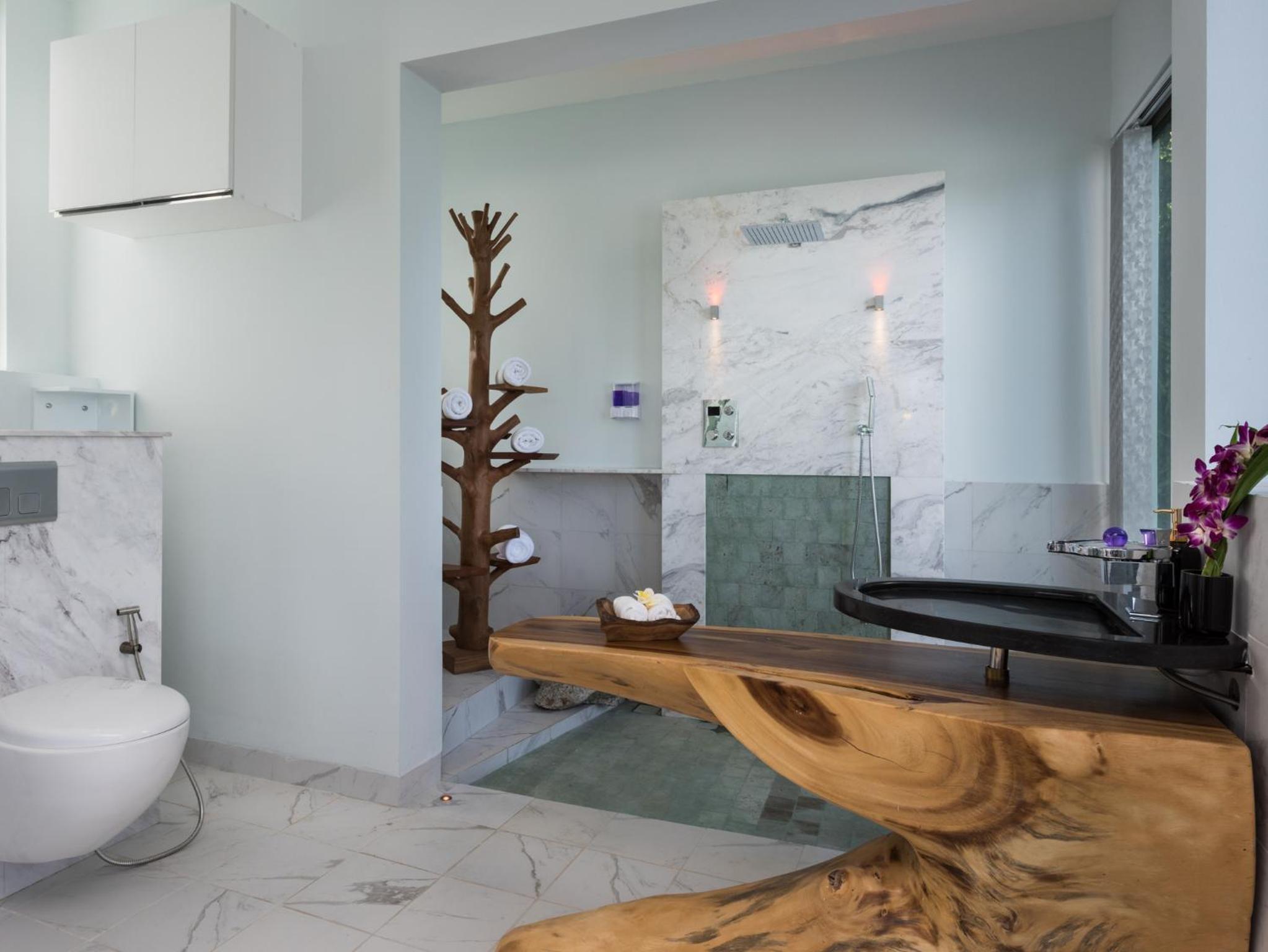 Villa with Sea View photo 2