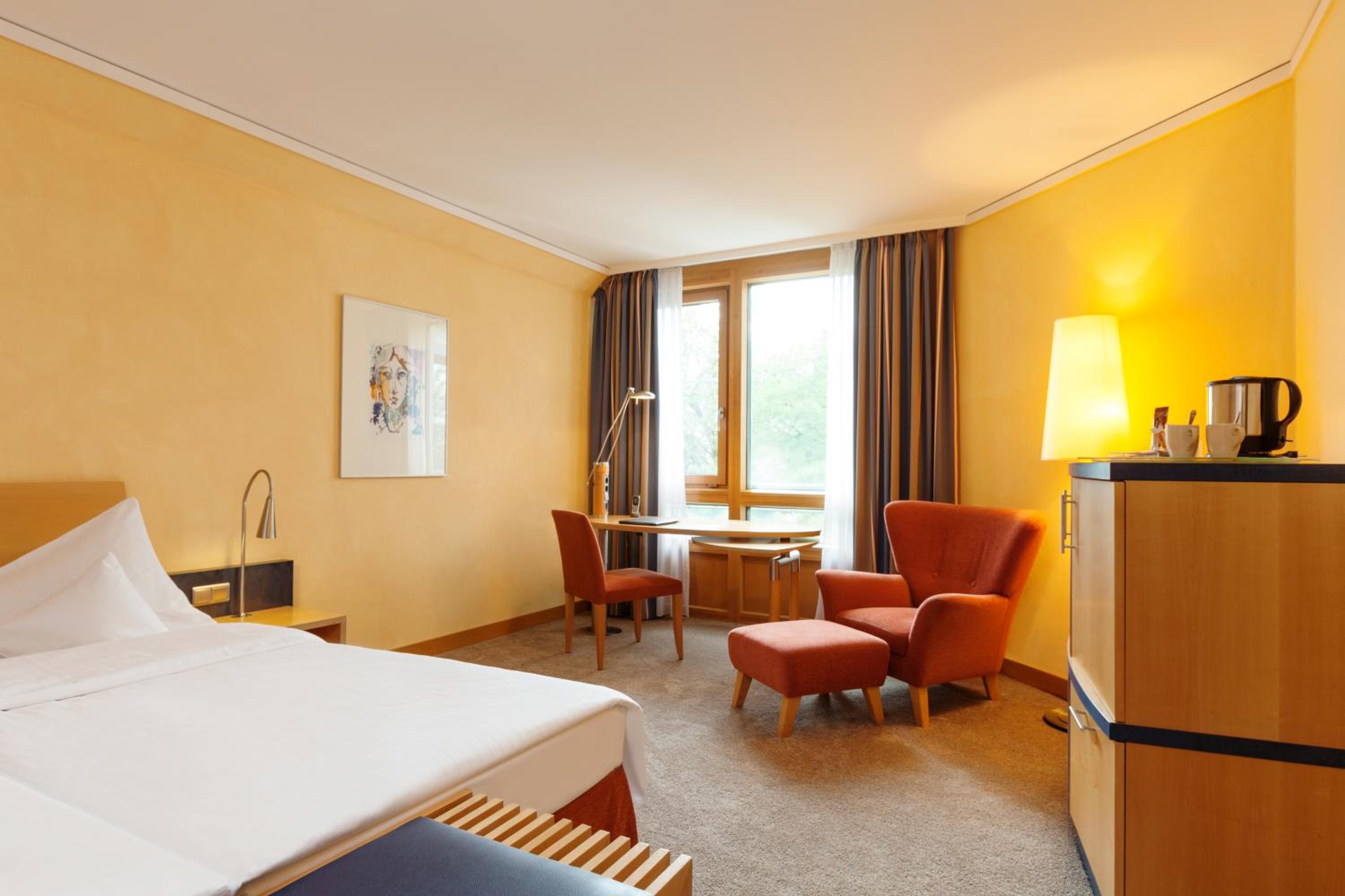 Executive Deluxe Twin Room photo 1