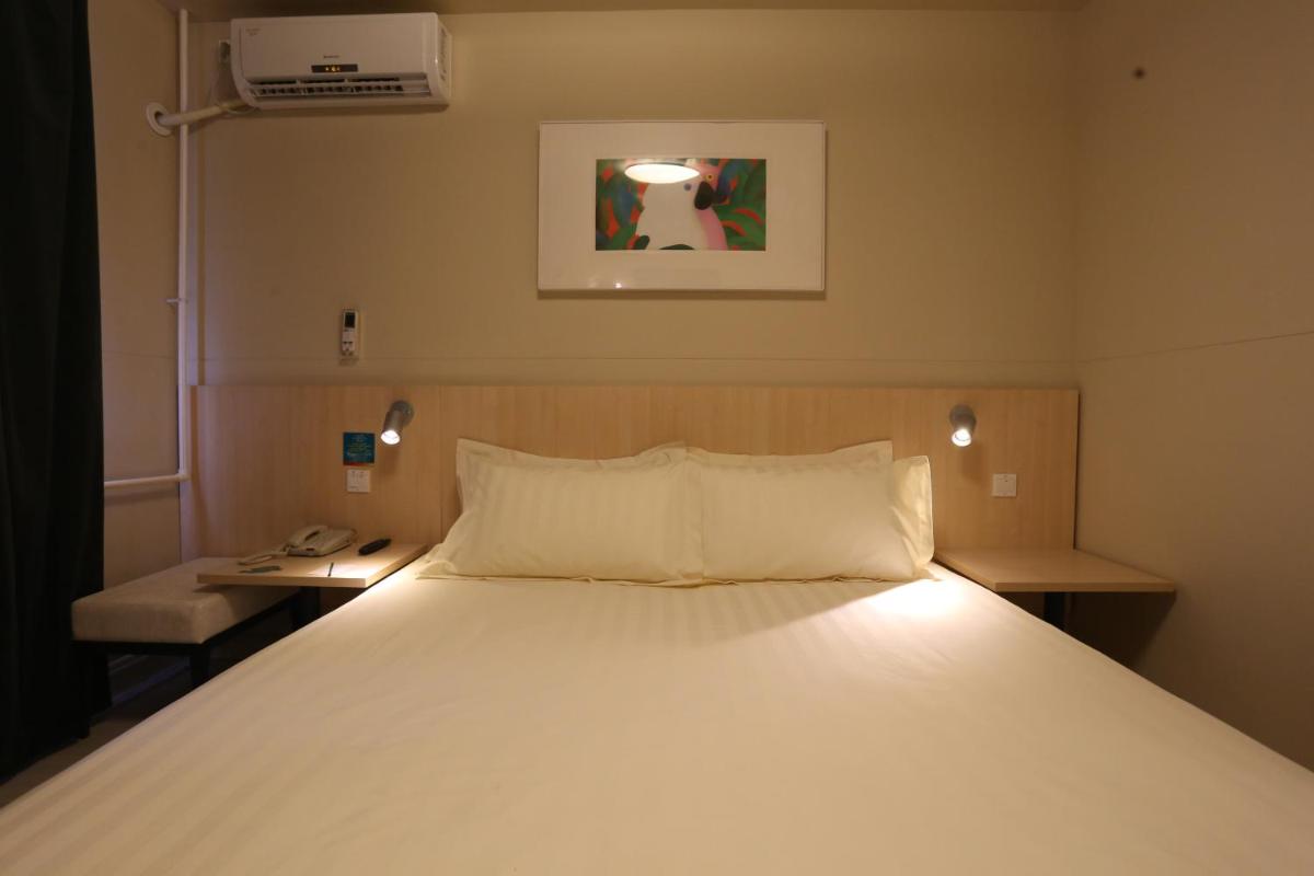 Business Double Room A