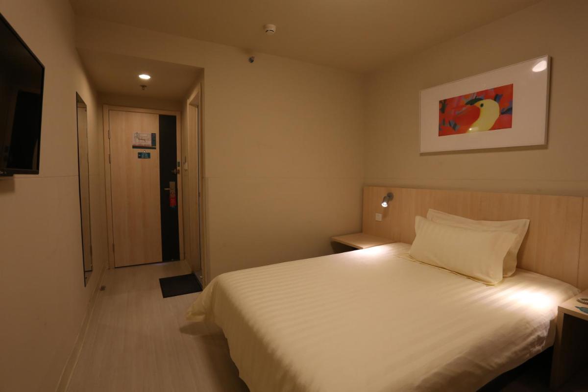 Business Double Room C