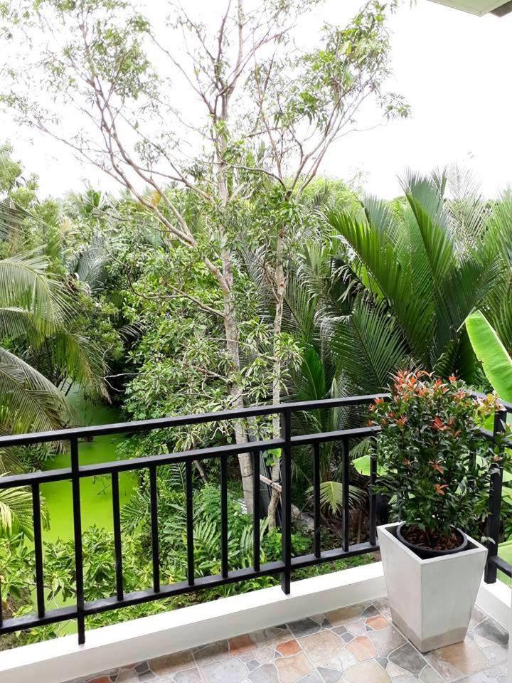 King Room with Garden View - Photo 20