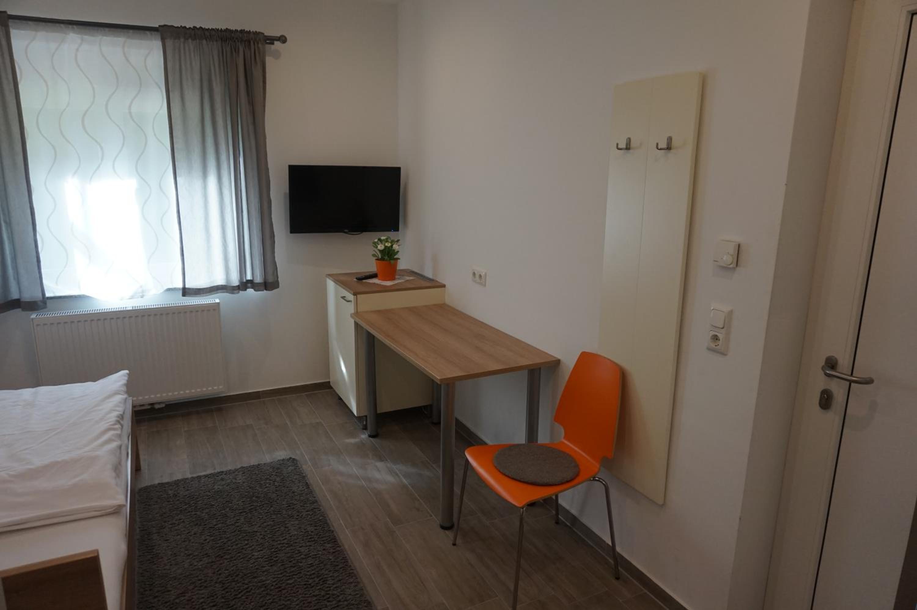 Standard Single Room photo 2