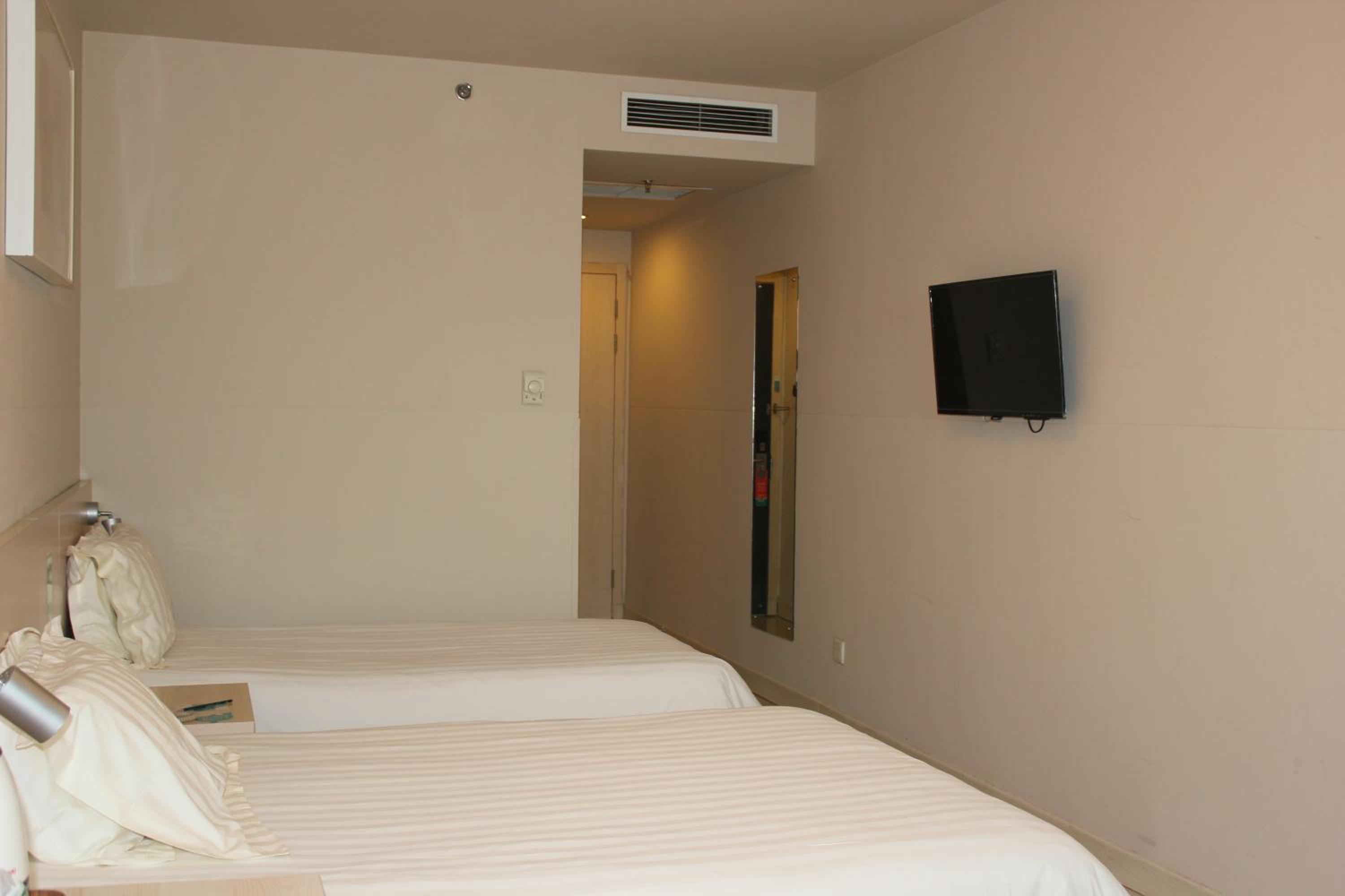 Mainland Chinese Citizens - Standard Twin Room A