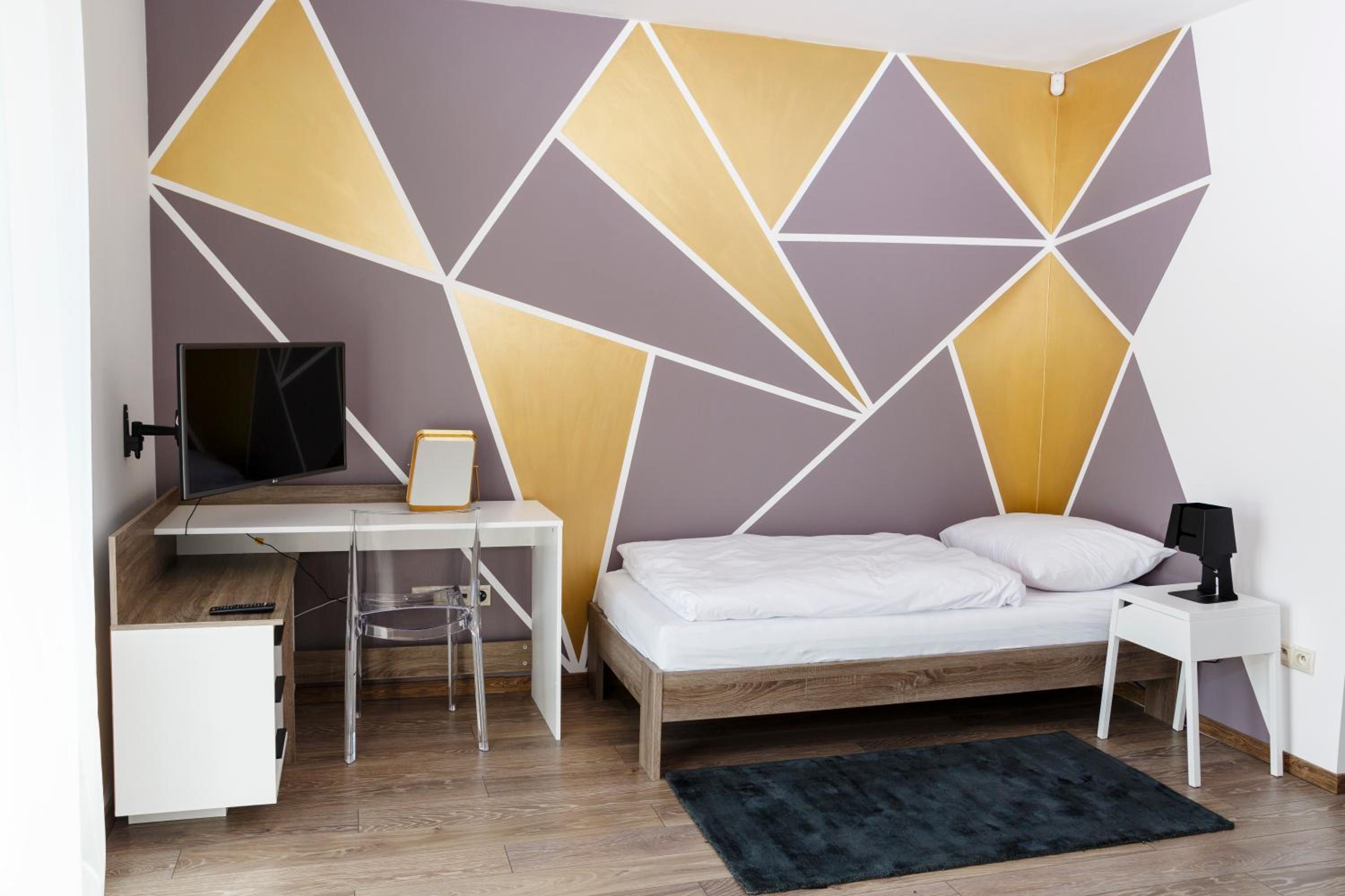 Twin Room with Balcony photo 2