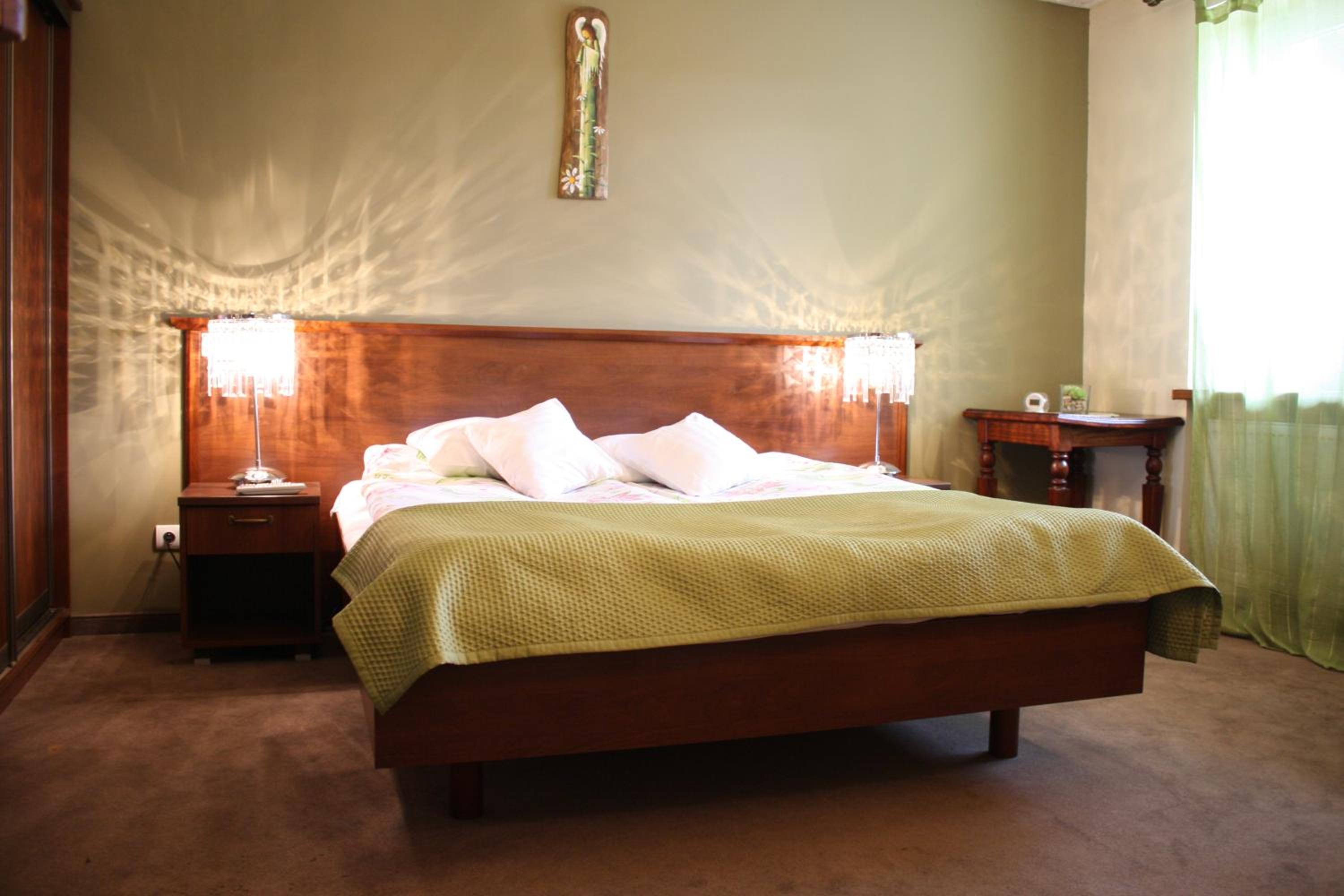 Double Room with Private Bathroom photo 1