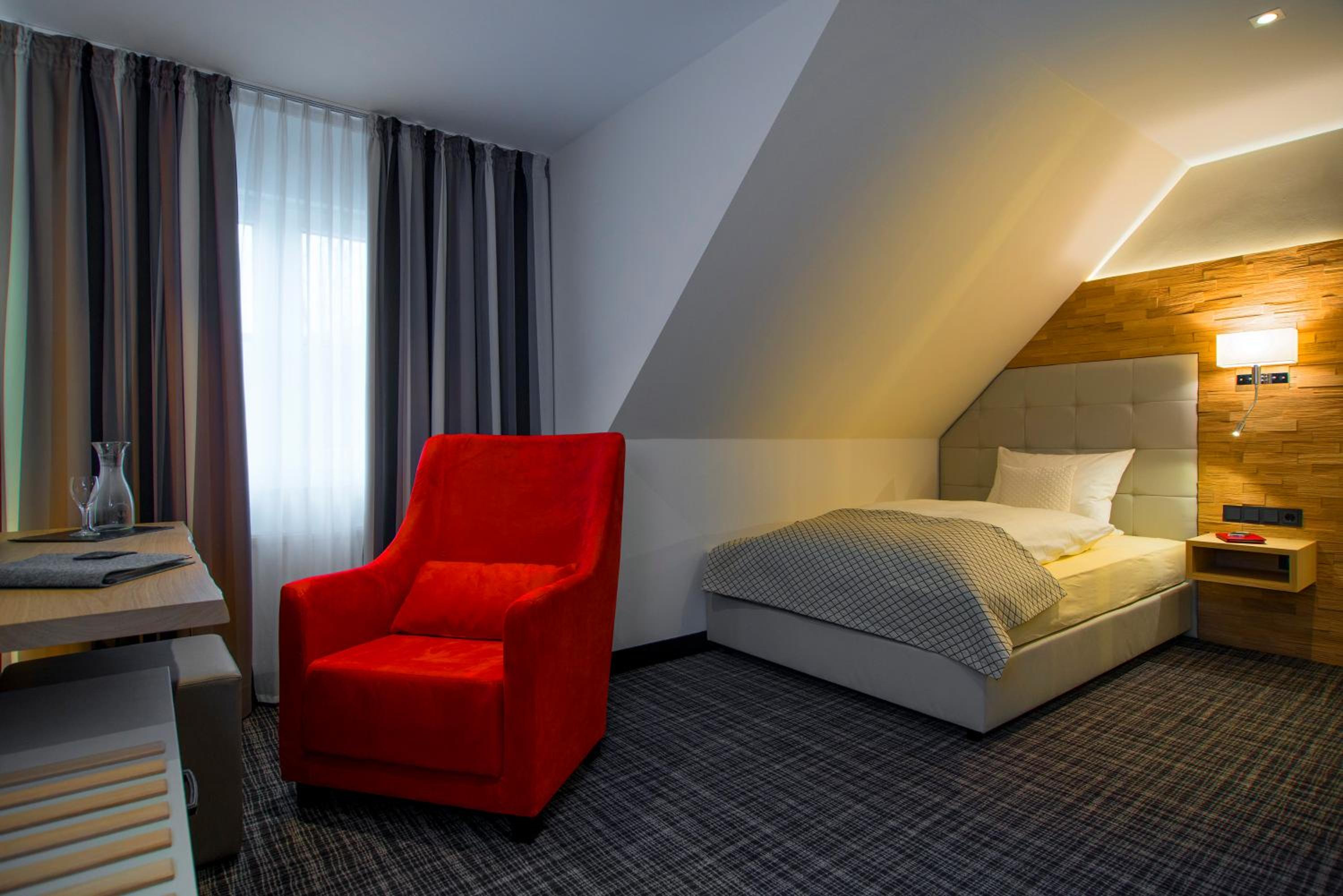 Economy Single Room
