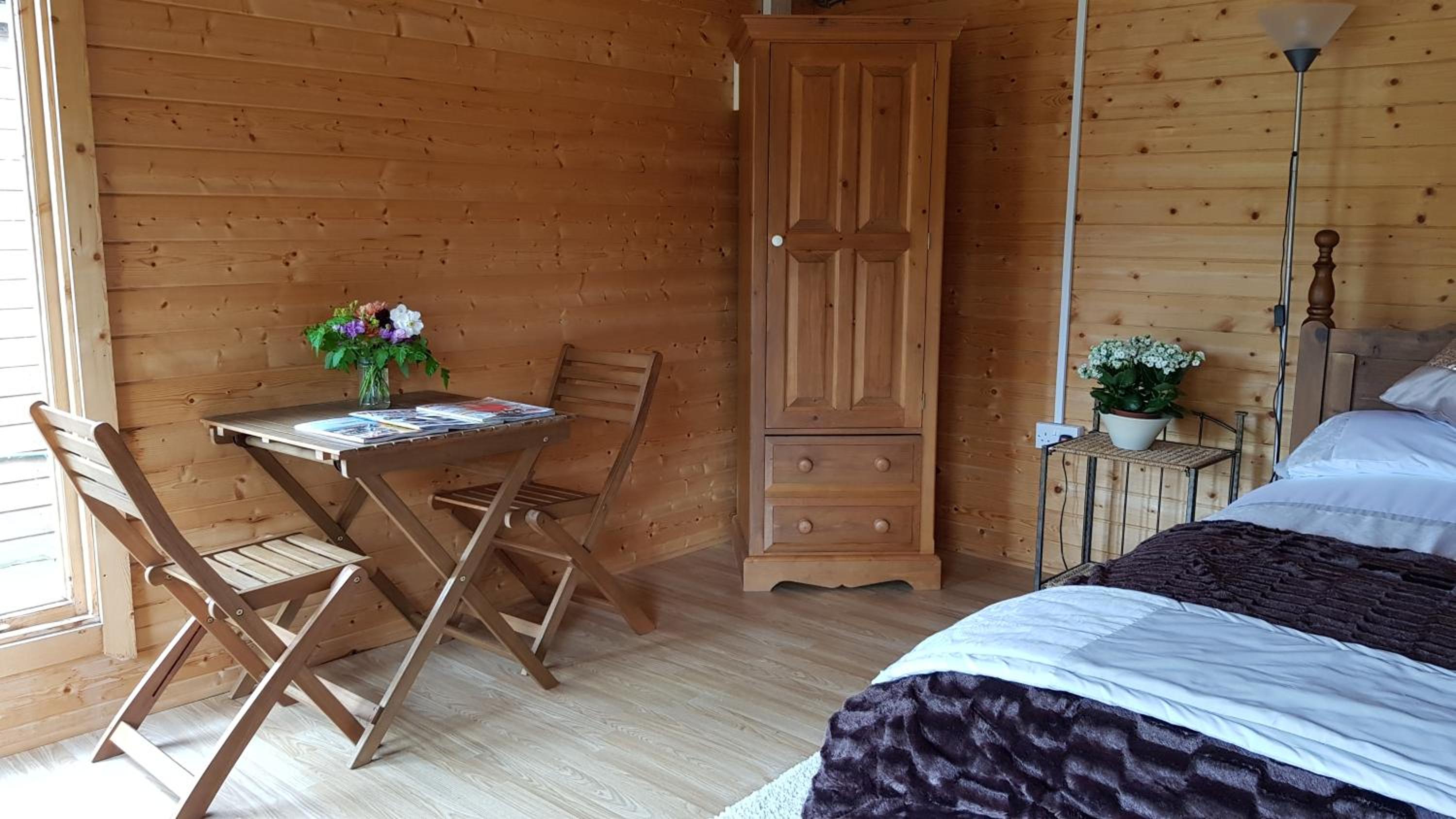 One-Bedroom Chalet - Photo 6