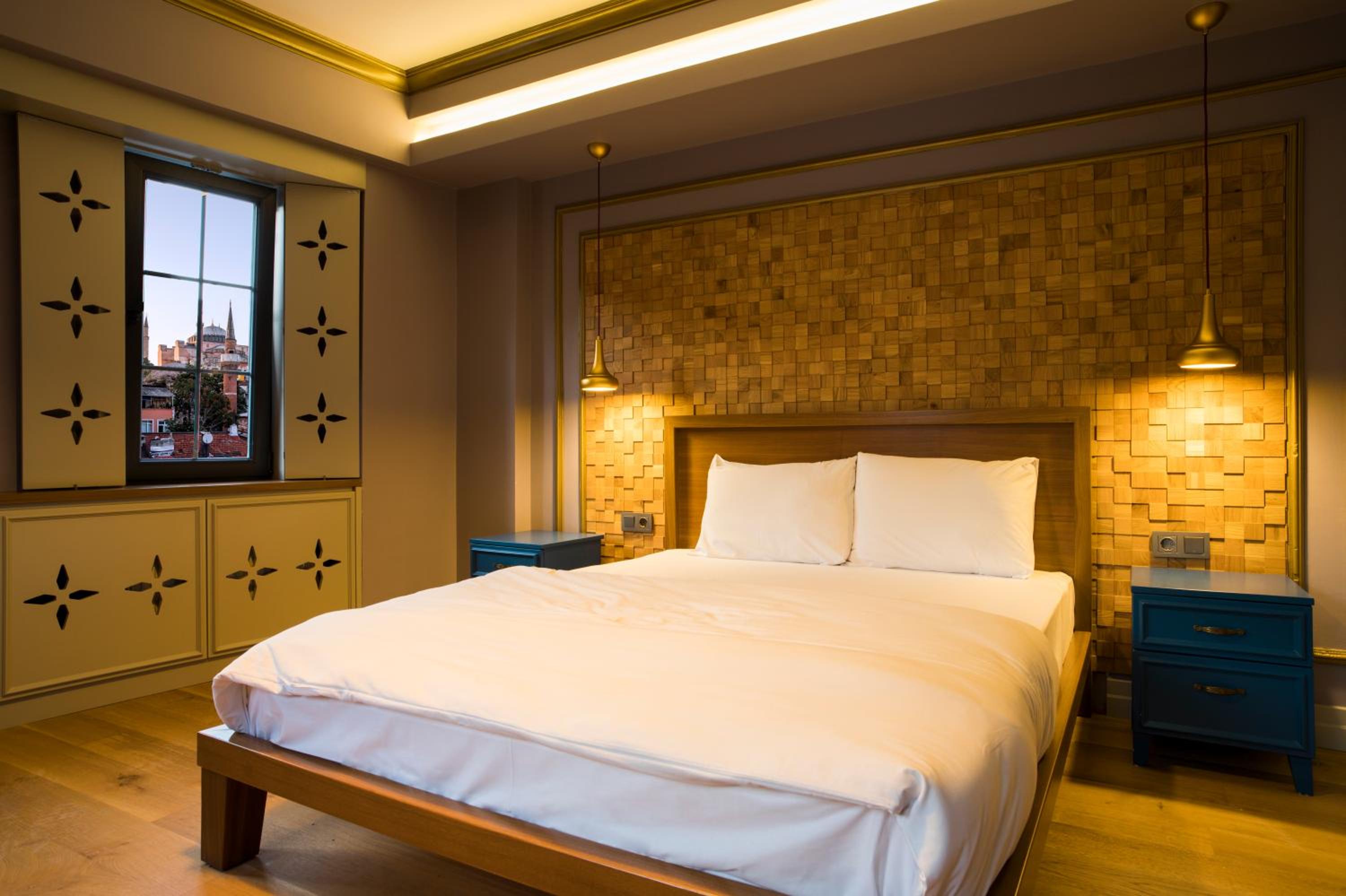 Deluxe Double Room photo 3