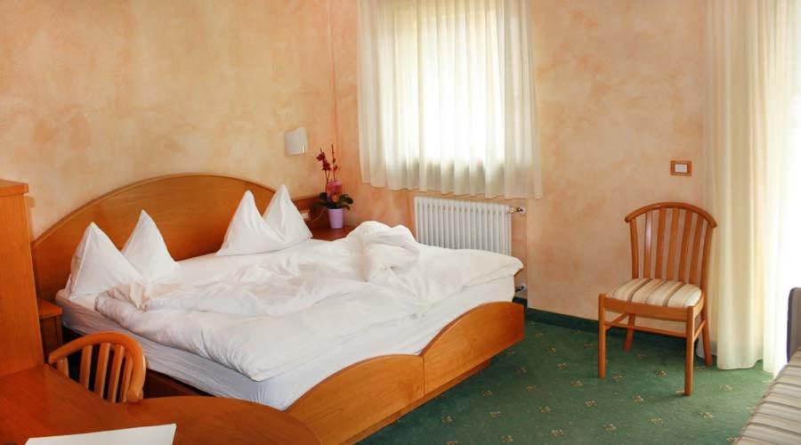 Double Room - Photo 10