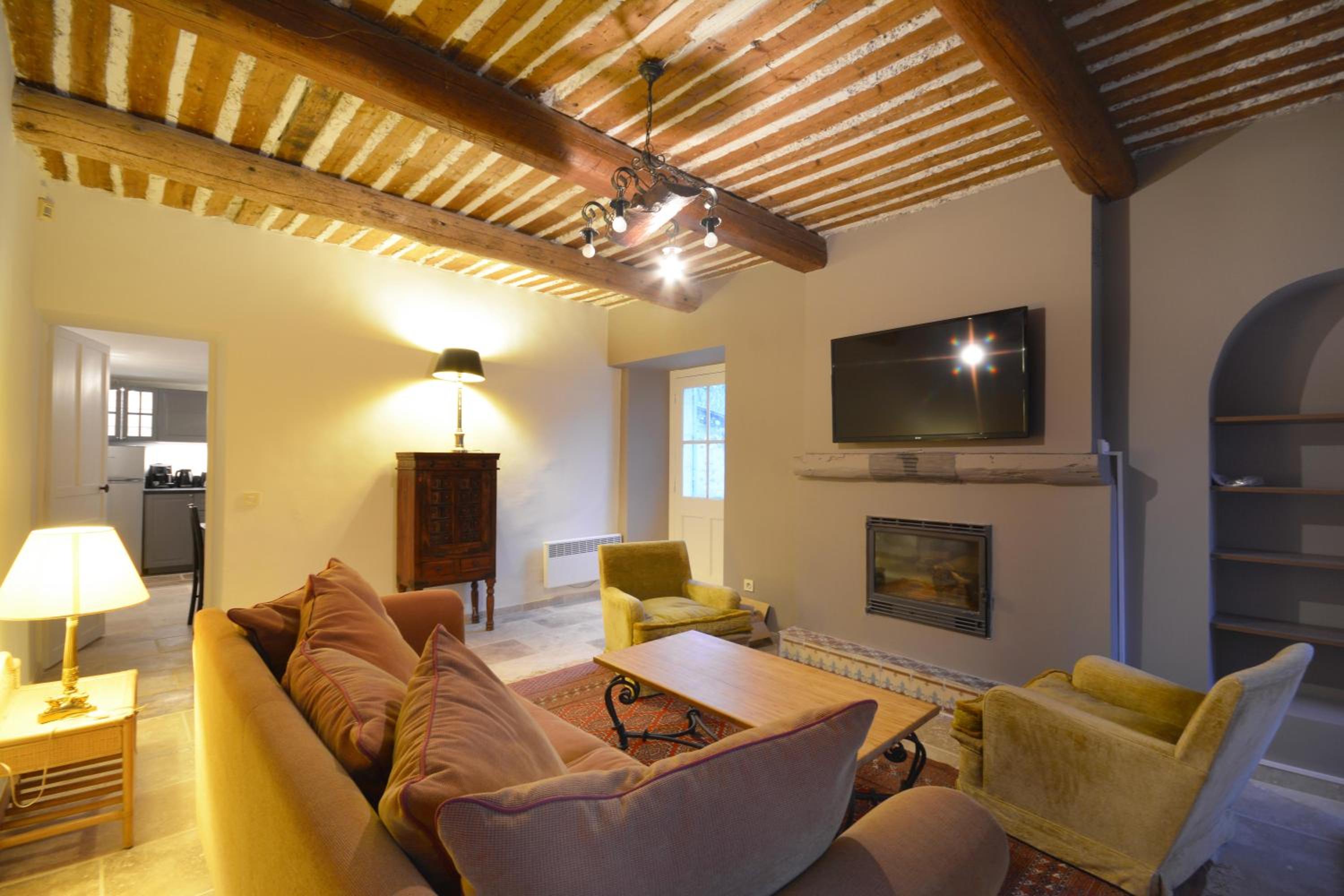 Superior Apartment photo 2