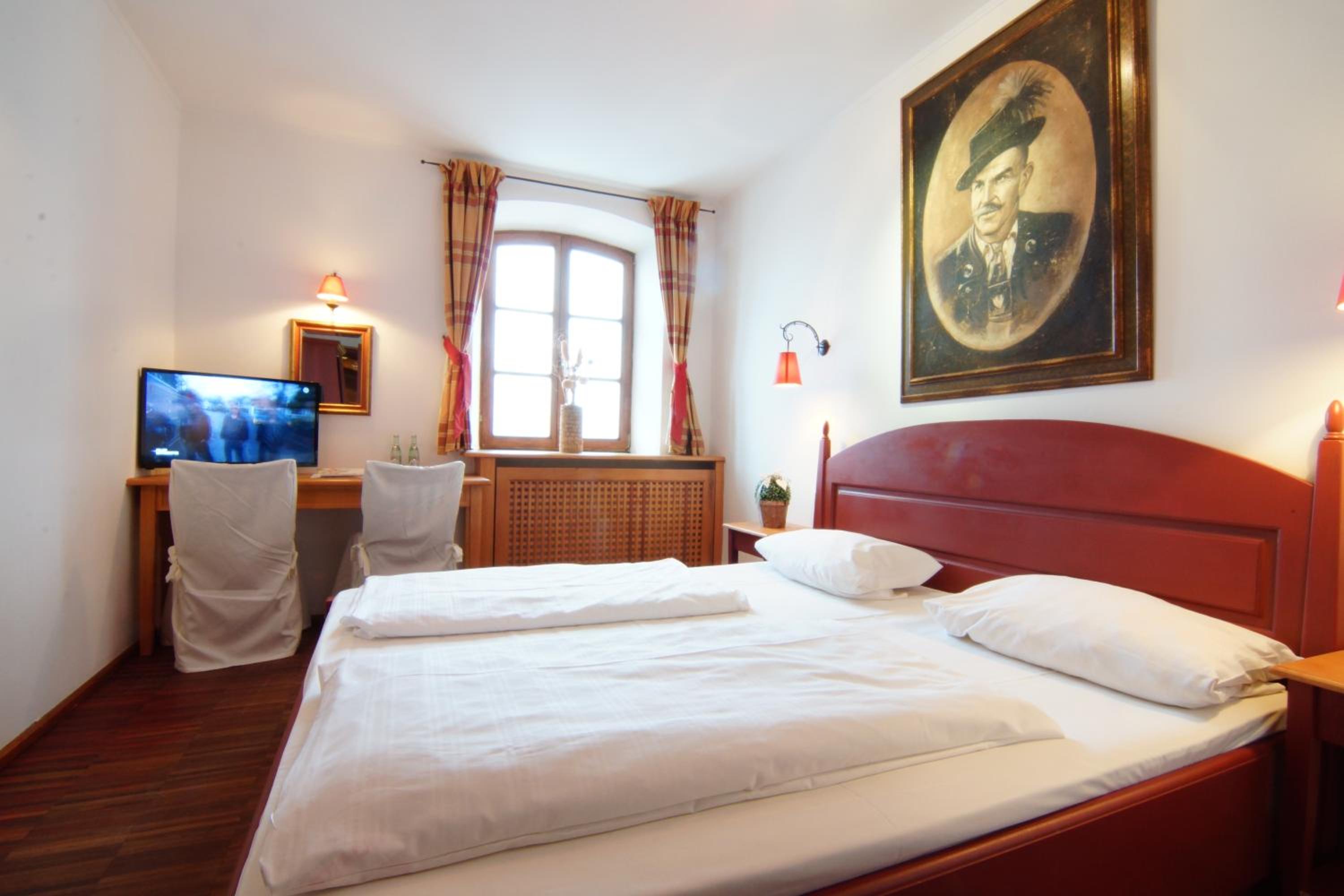 Standard Double Room photo 3