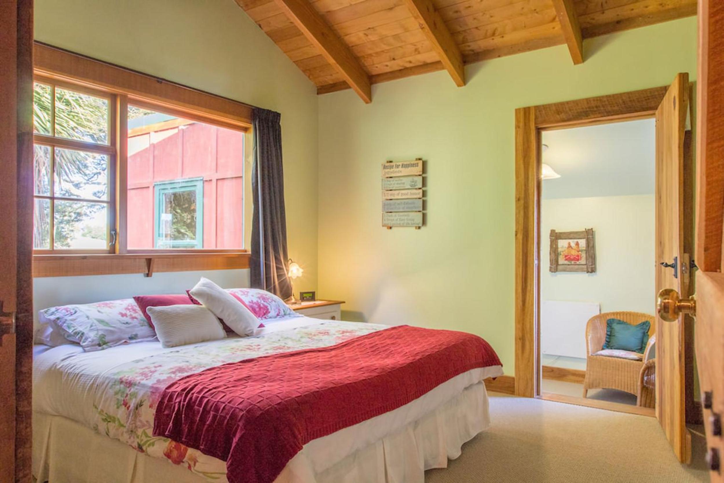 One-Bedroom Lodge Suite photo 1