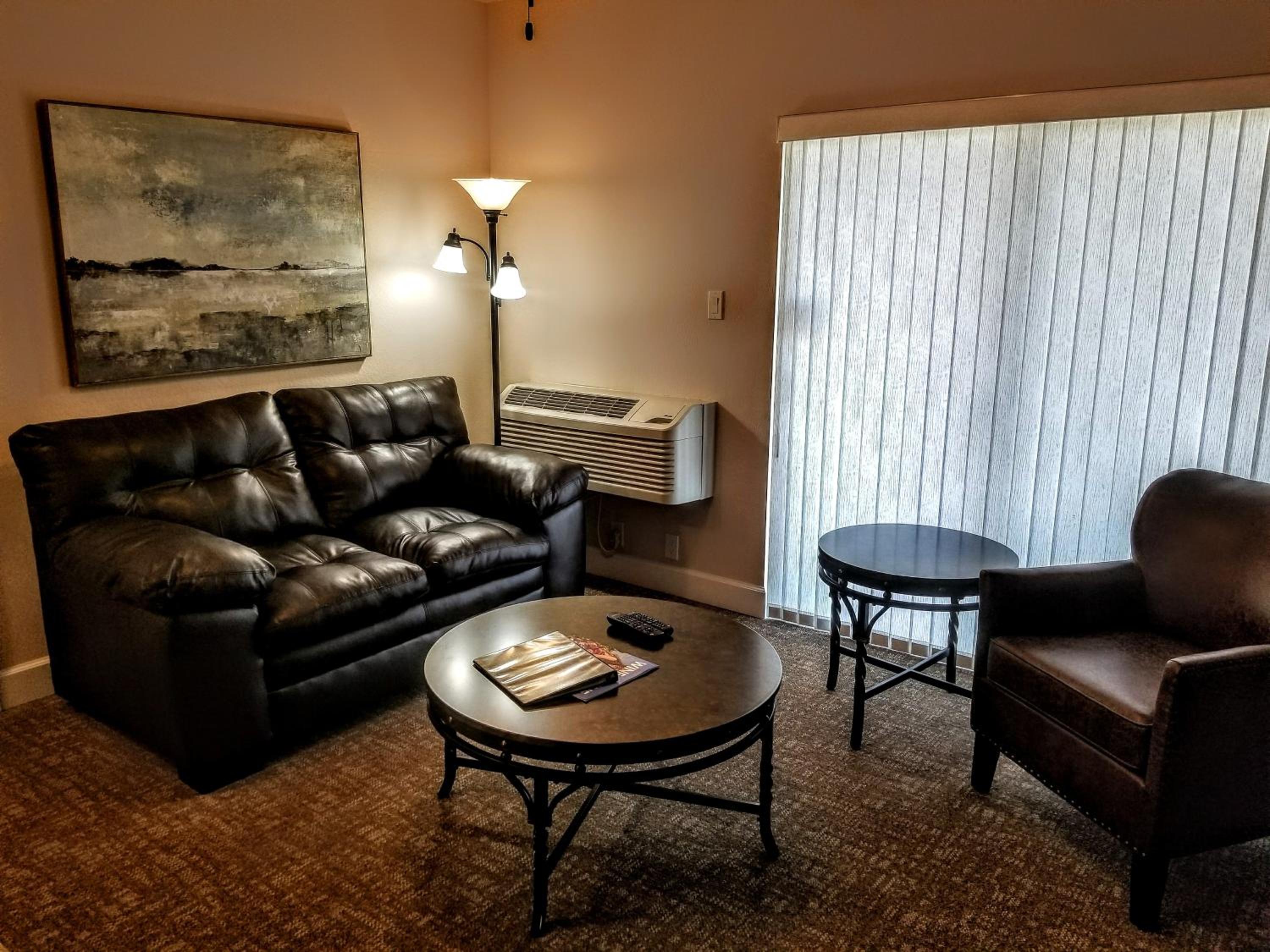 Executive Suite photo 3