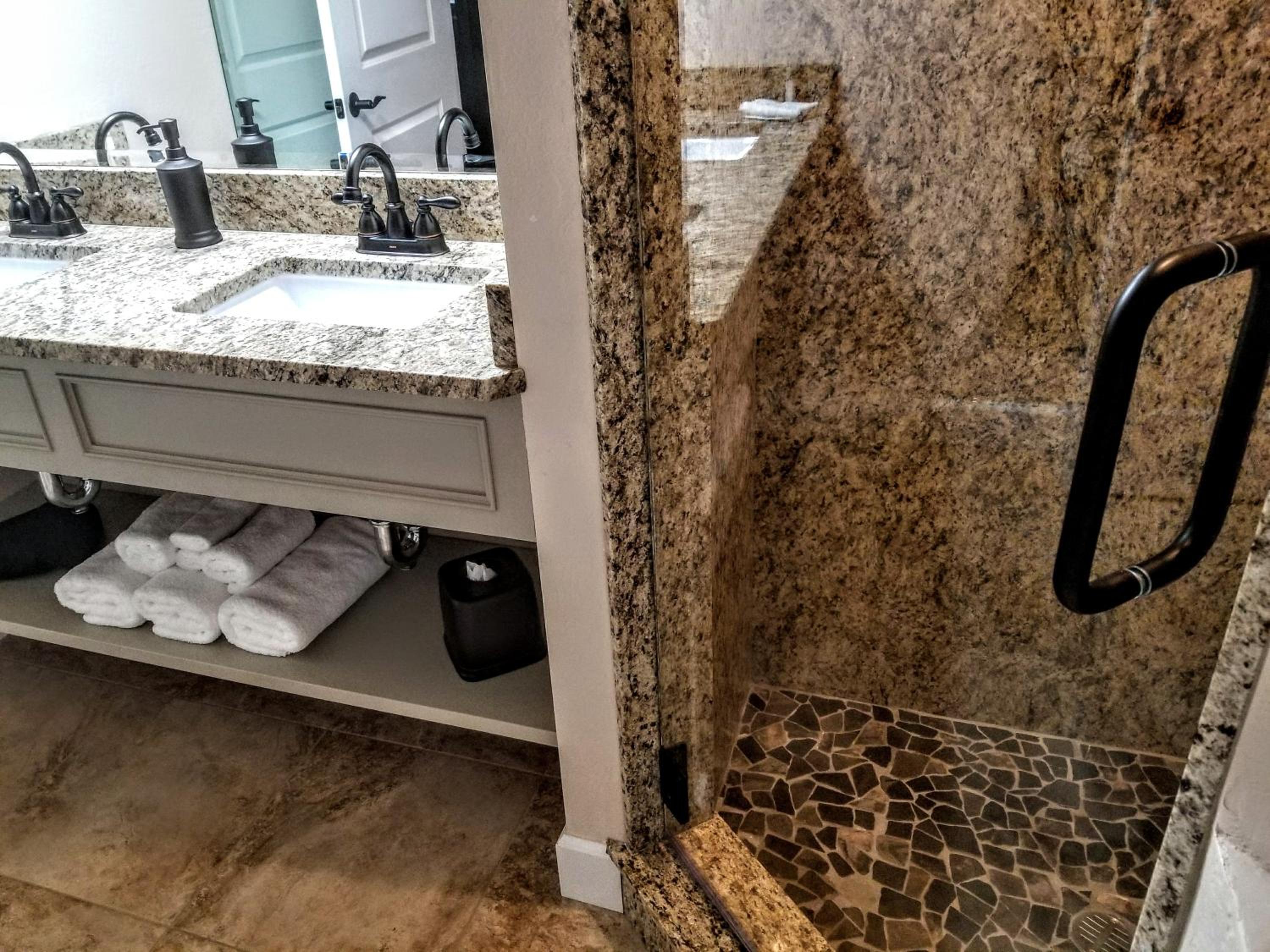 Executive Suite photo 2
