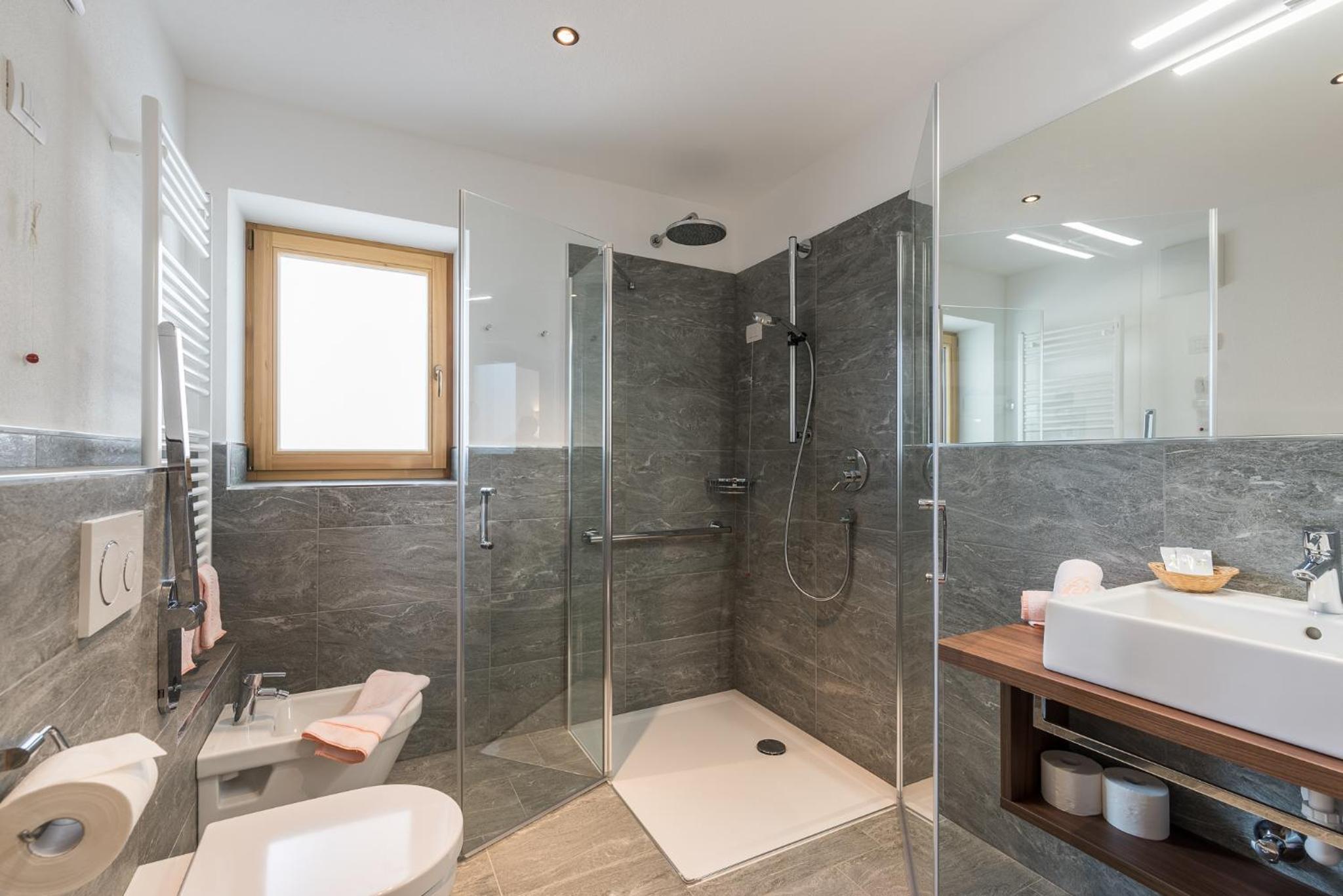 Double Room - Photo 4