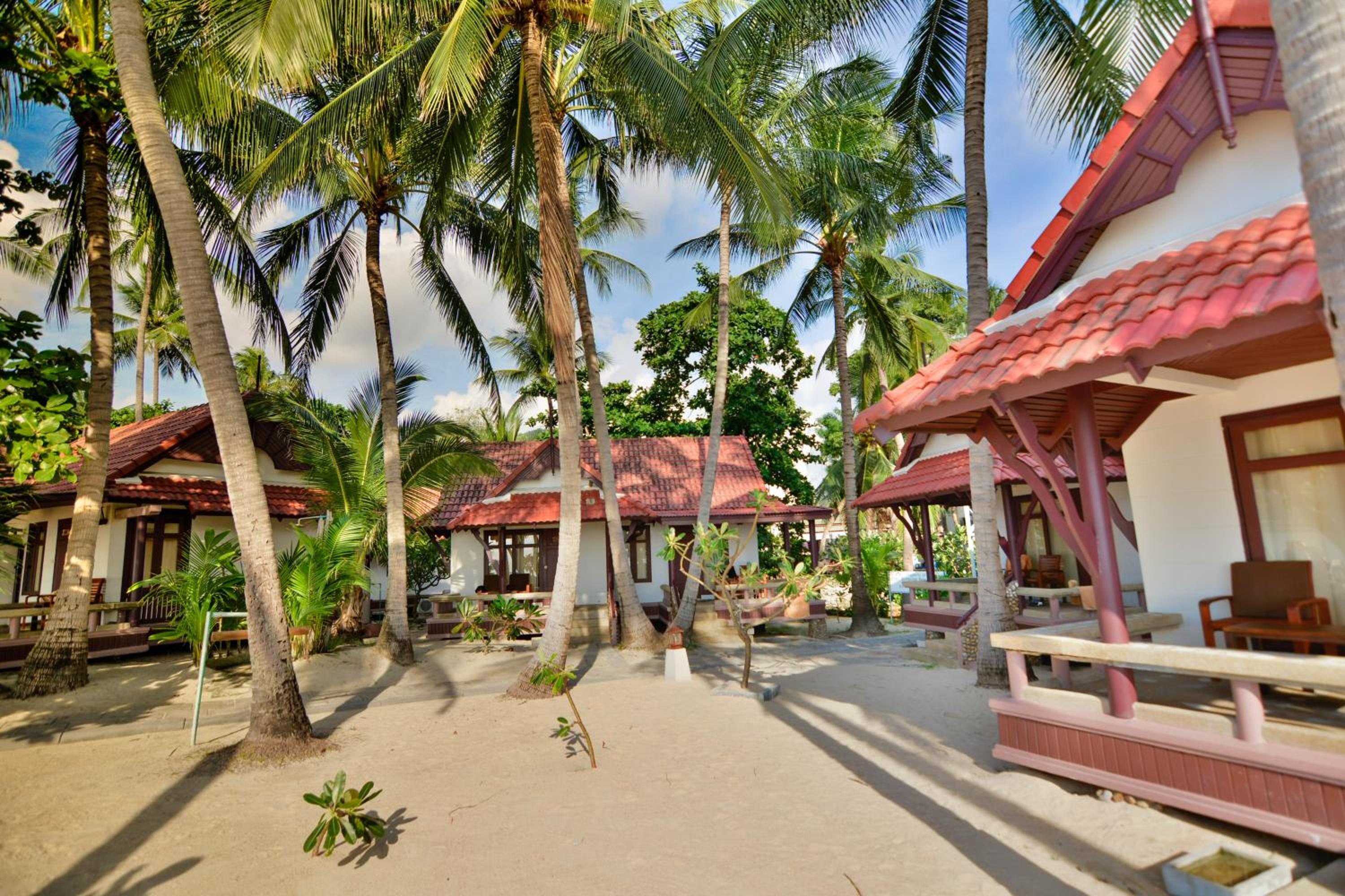 Beach Bungalow - Photo 15
