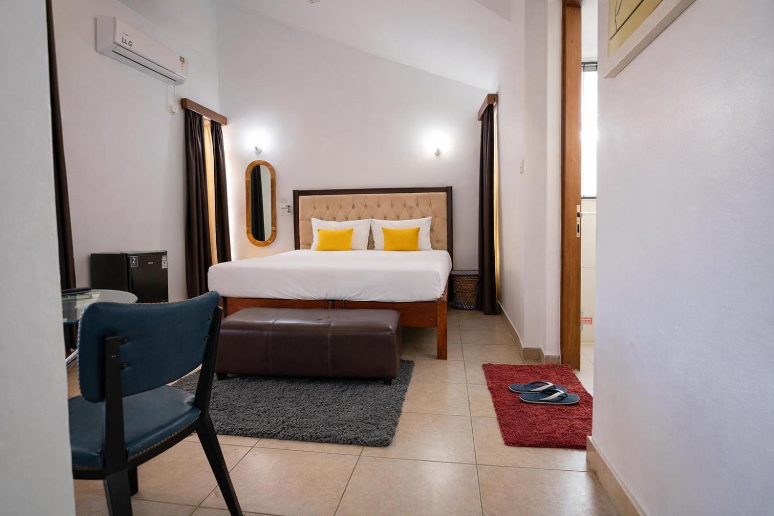 King Room with Pool View