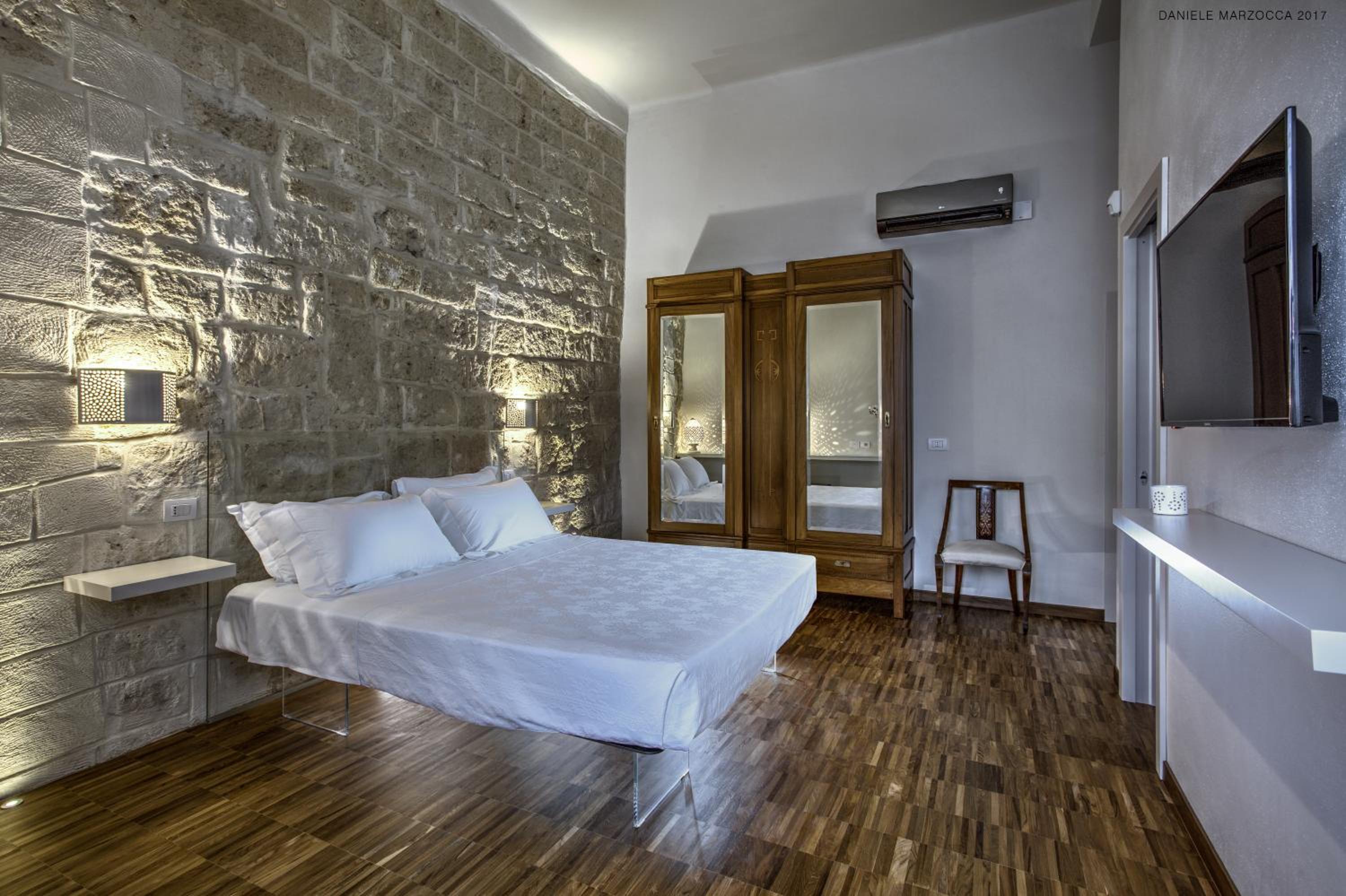 Deluxe Double Room with Castle View photo 3