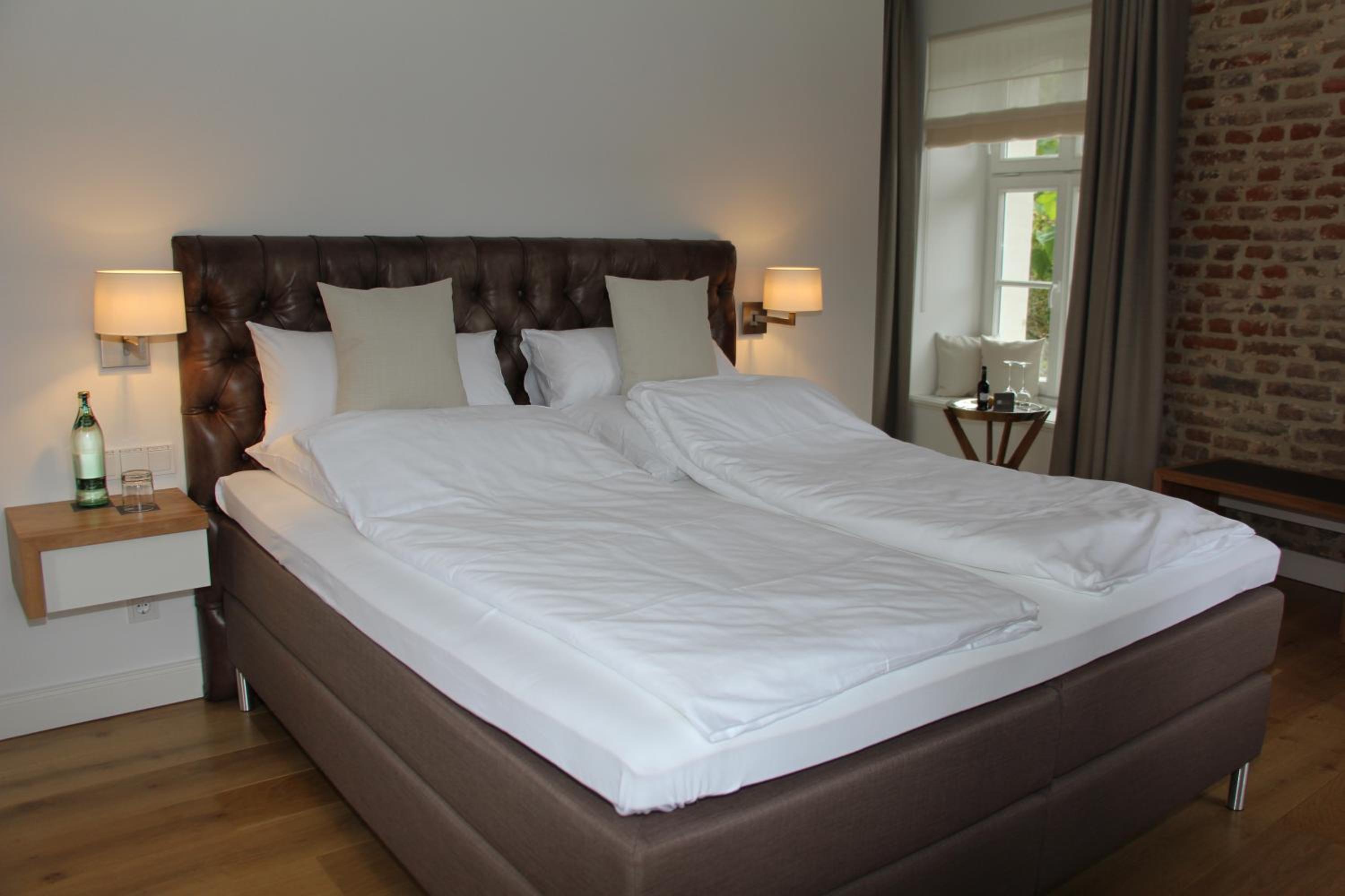 Superior King Room photo 2