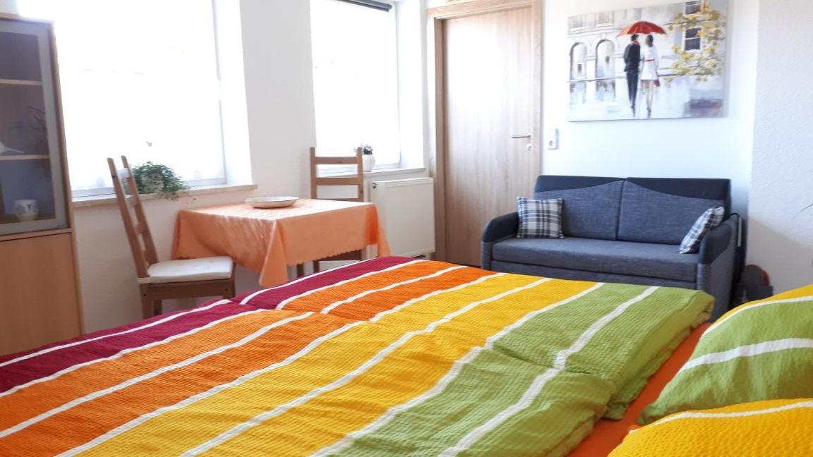 Standard Double Room - Photo 2