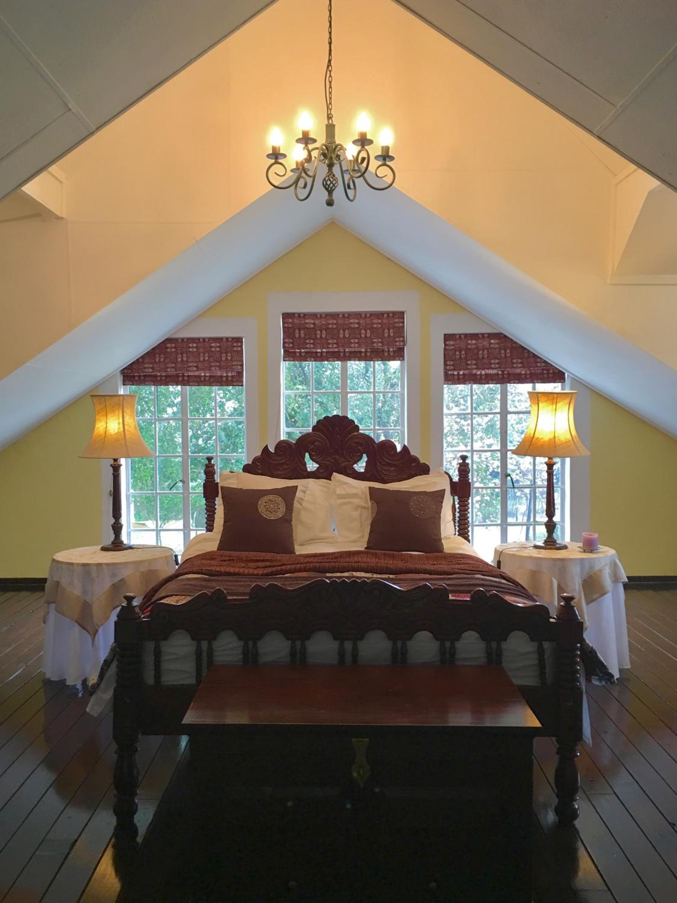 Deluxe Family Suite - Photo 6