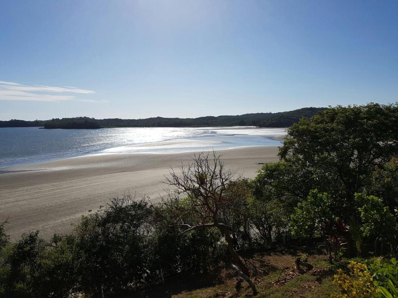 Villa - Beach Front photo 2