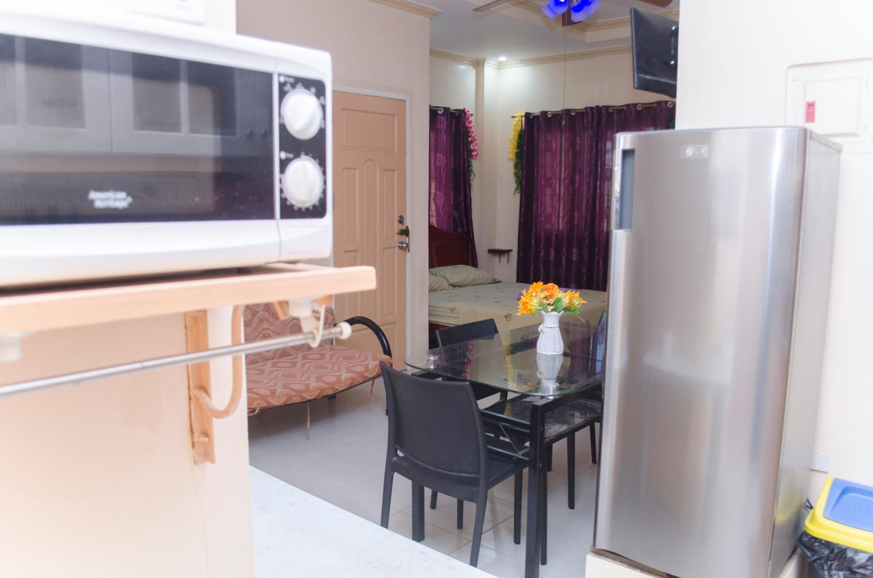 Studio Apartment - Photo 6