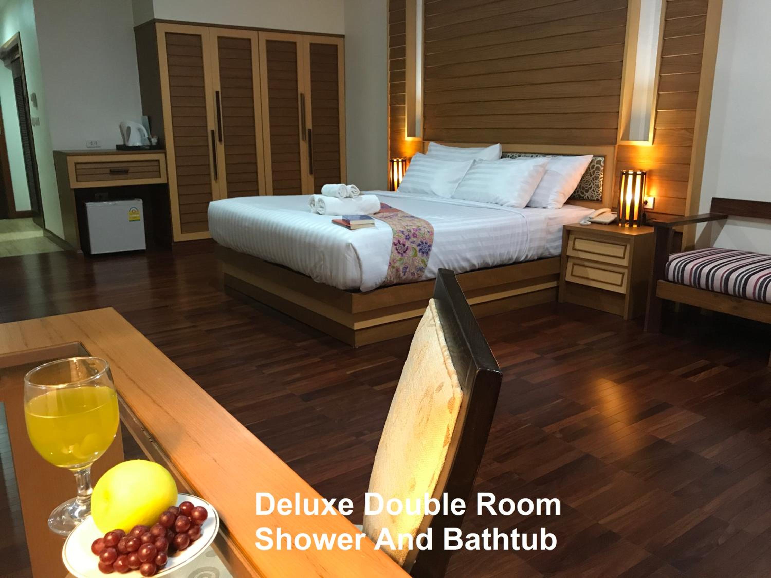 Deluxe Double Room photo 2