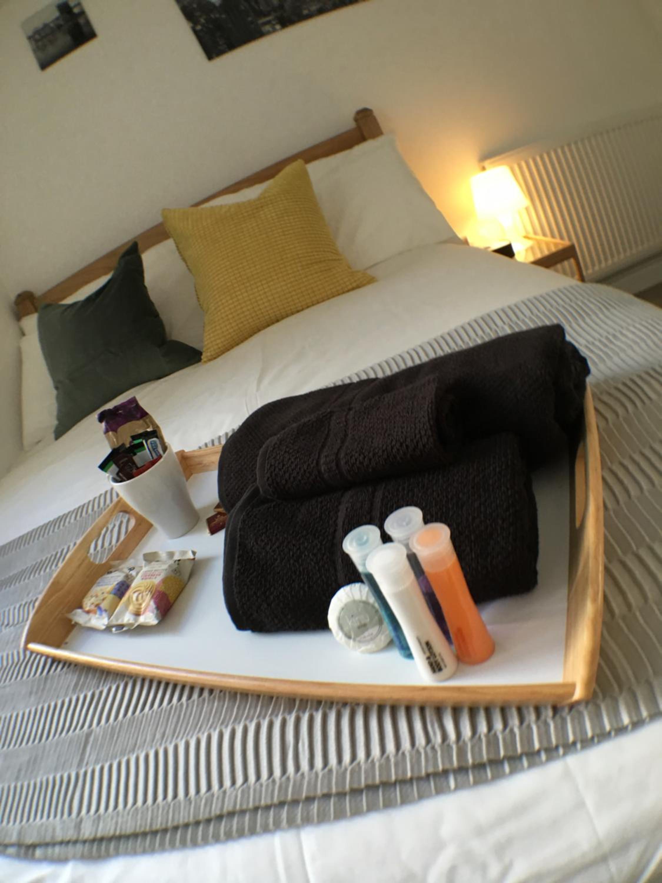 Budget Double Room - Photo 4